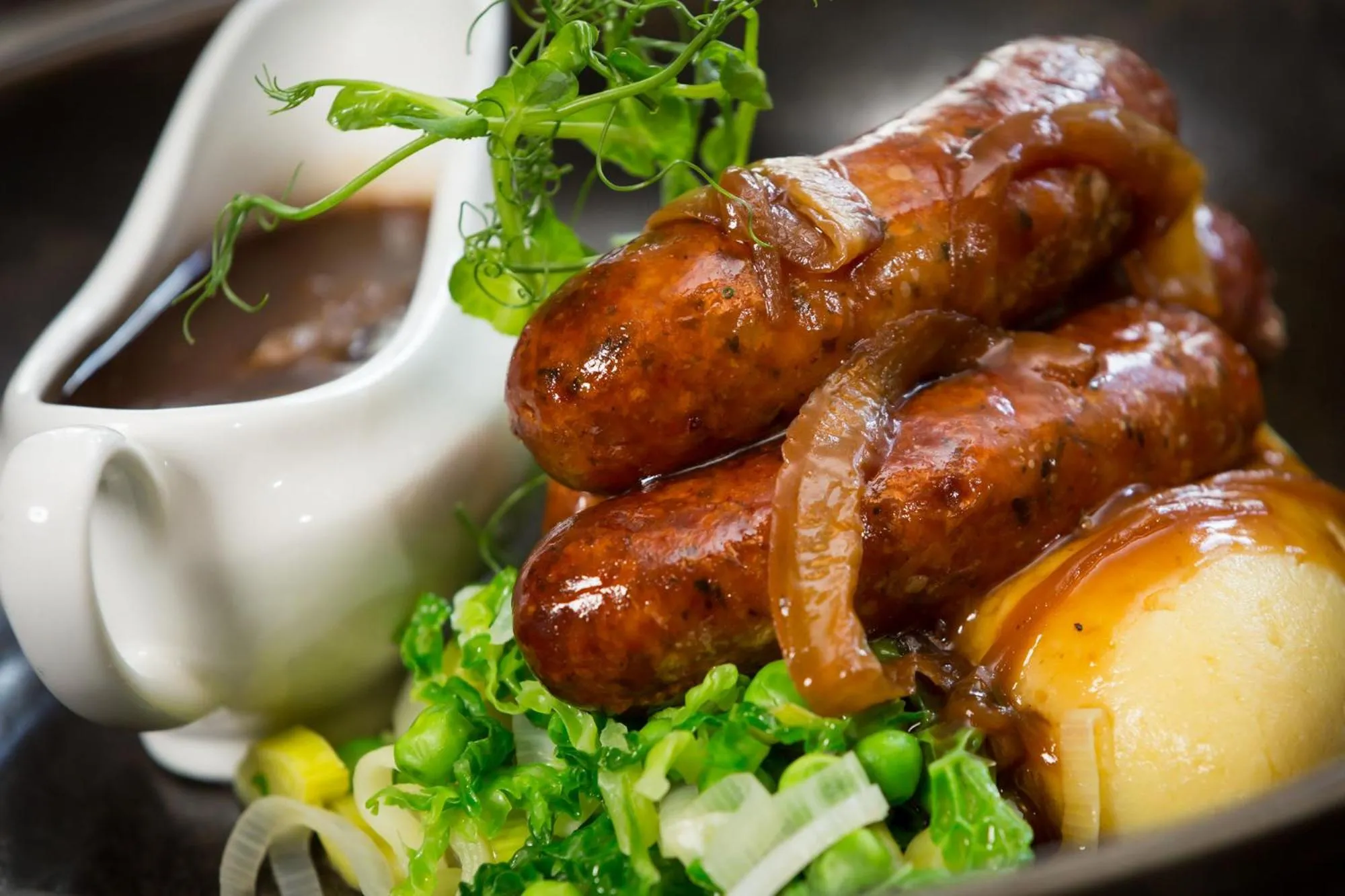 Food and drinks in Royal Hotel