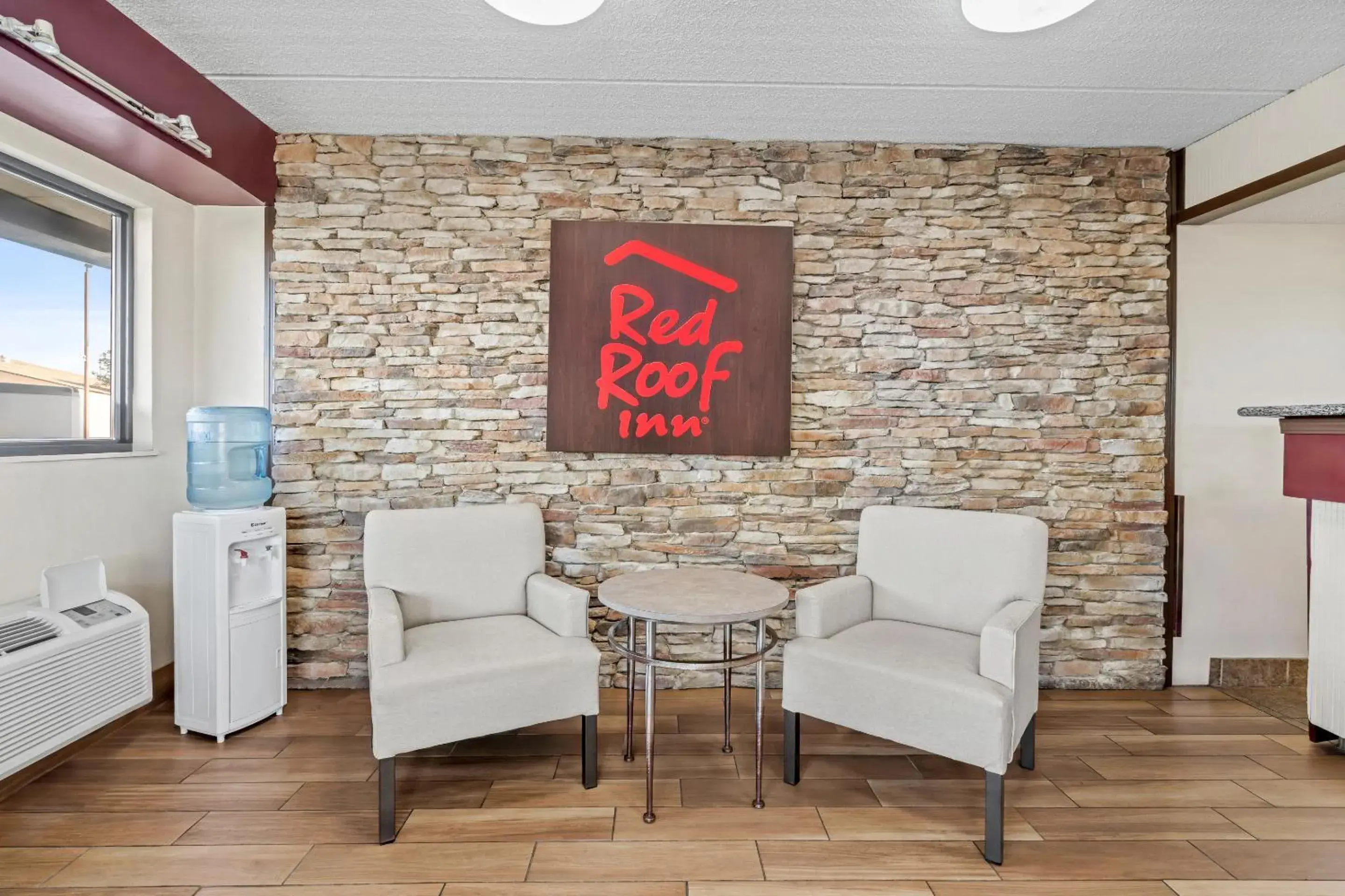 Lobby or reception in Red Roof Inn Jackson Downtown - Fairgrounds Lobby or reception in Red Roof Inn Jackson Downtown - Fairgrounds