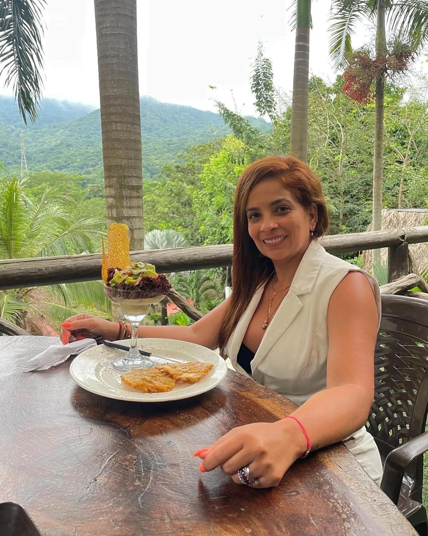 People in Monte Verde Tayrona