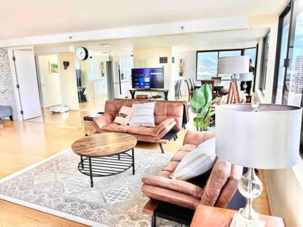 Penthouse Waikiki Panorama Ocean/Mountain Views