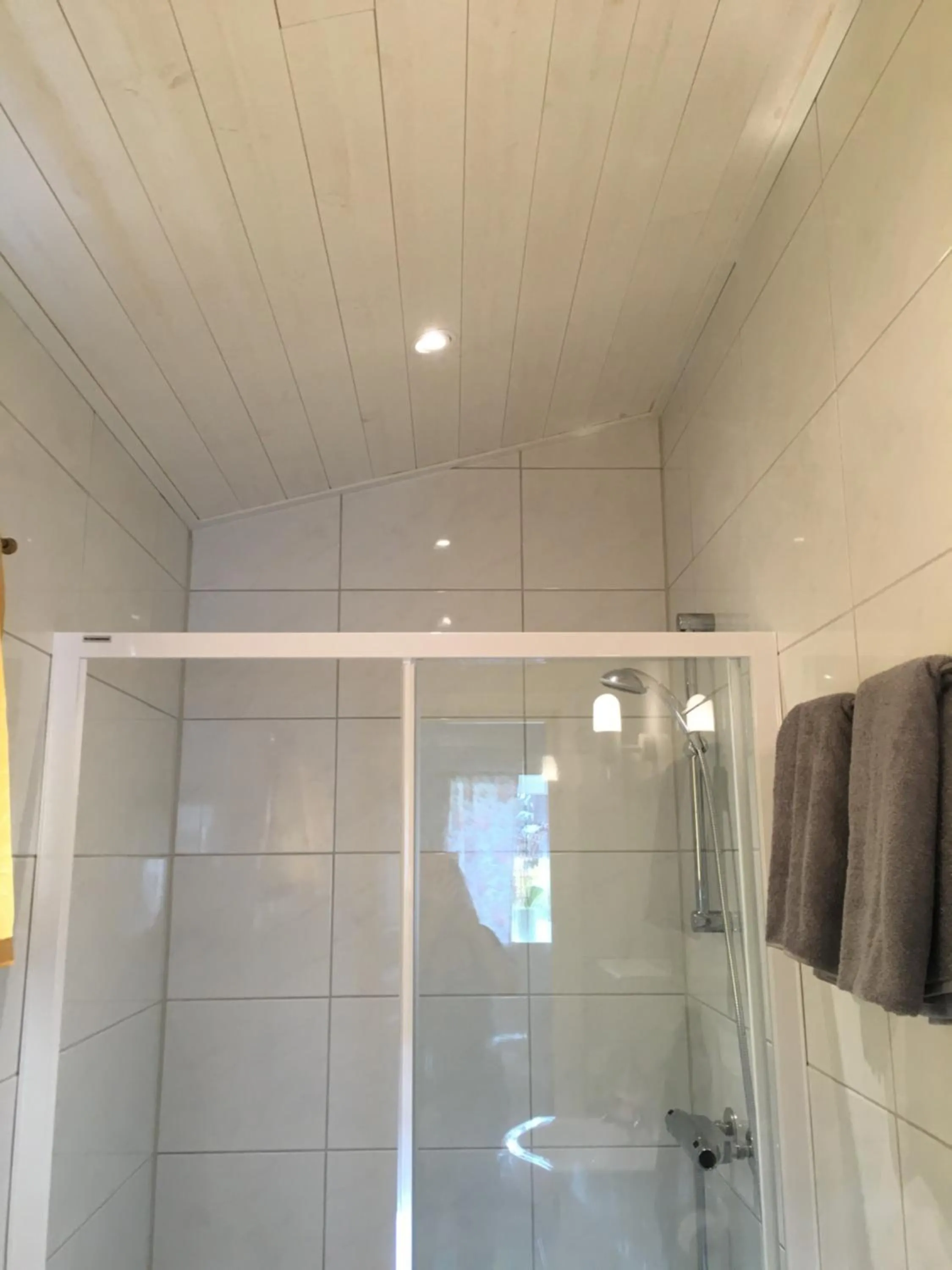 Standard Triple Room in Vivans Bed and Self catering