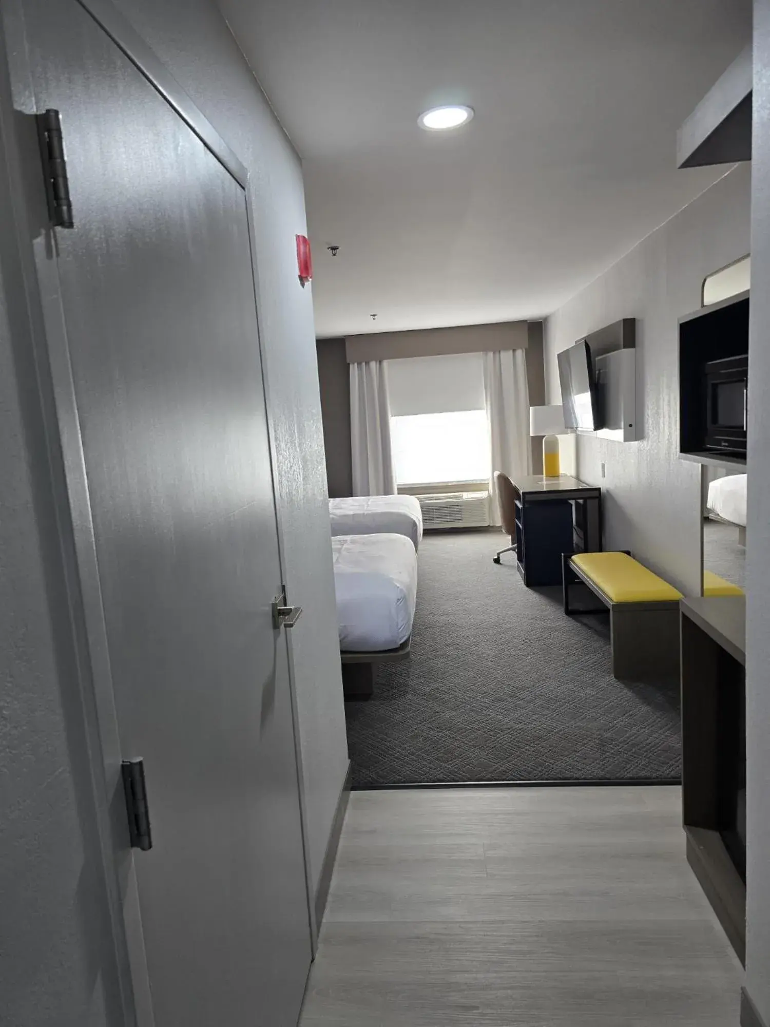 Bed in Comfort Inn & Suites Bed in Comfort Inn & Suites