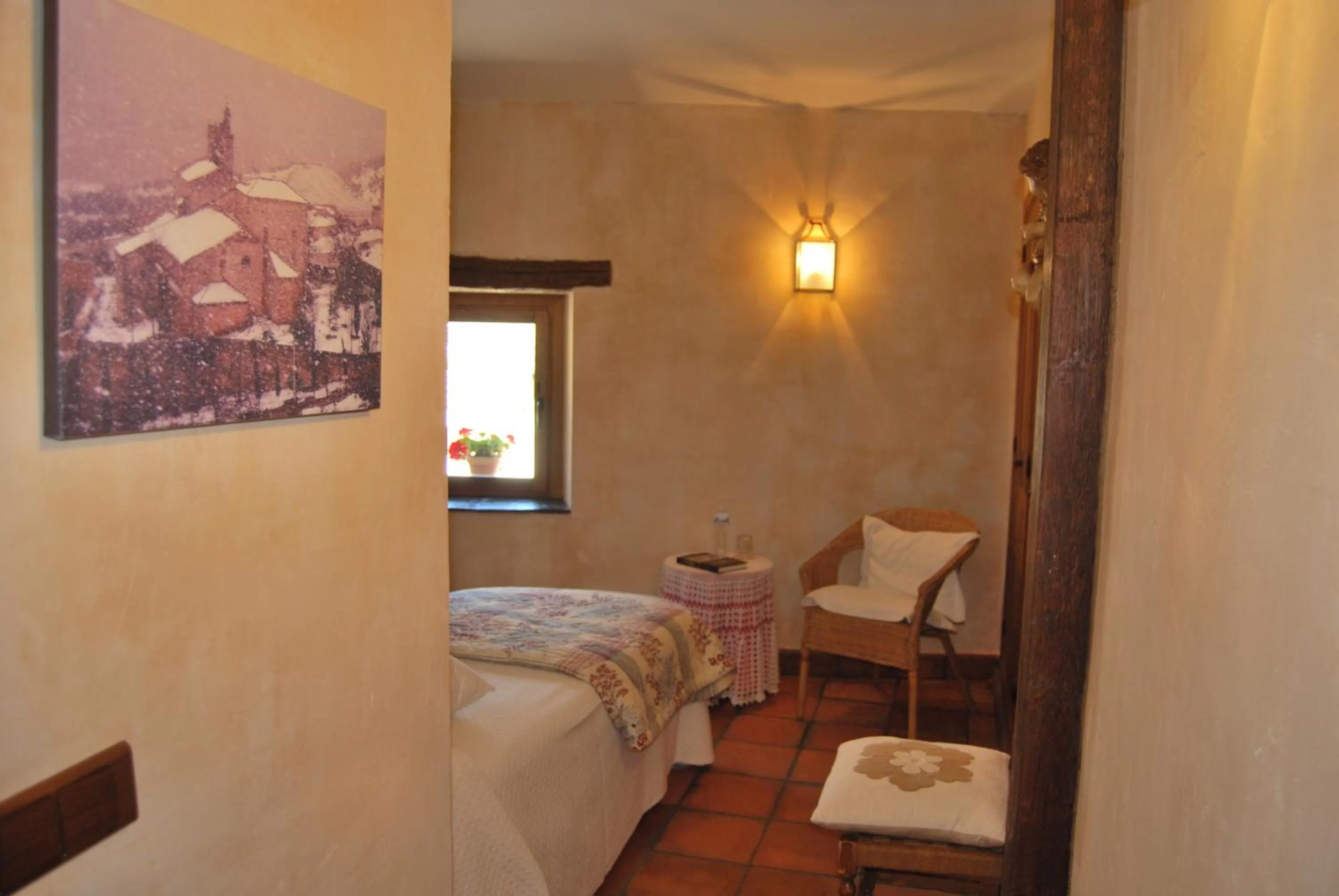 Decorative detail, Bed in La Casa de San Gil