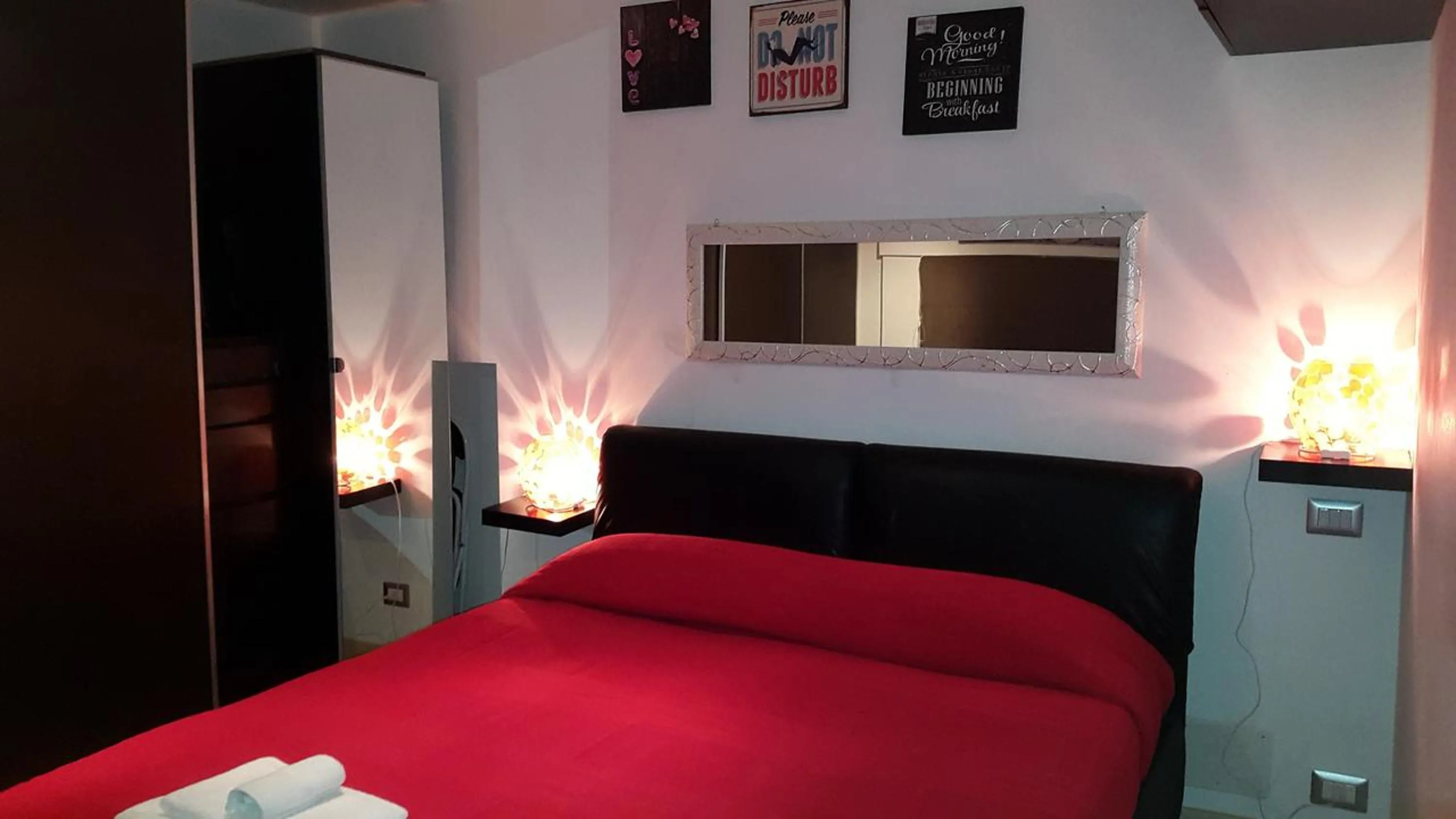 Bed in La Casa di Gaia - Casa Vacanze a Roma Ottavia
