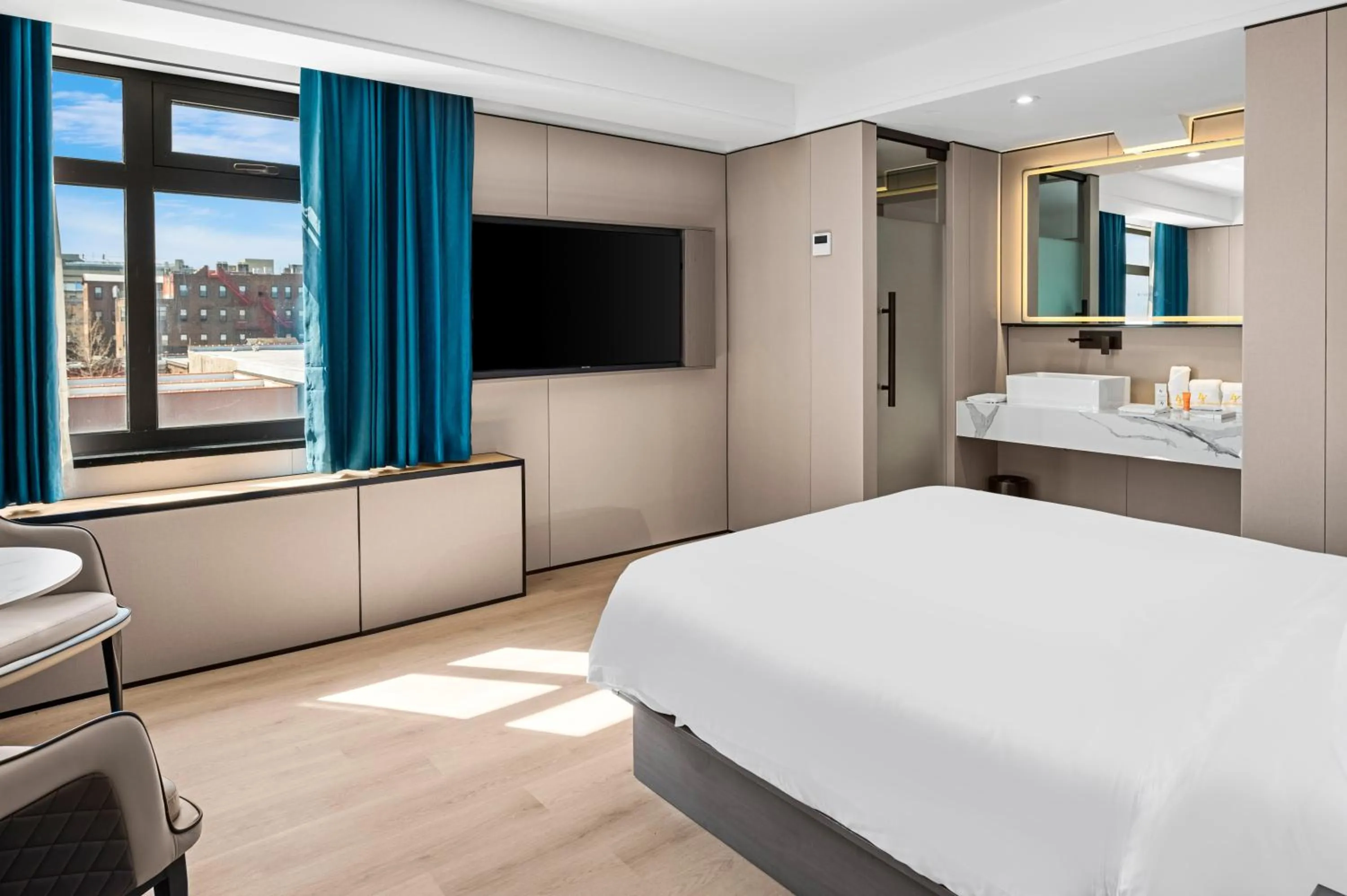 Bed in Ly New York Hotel