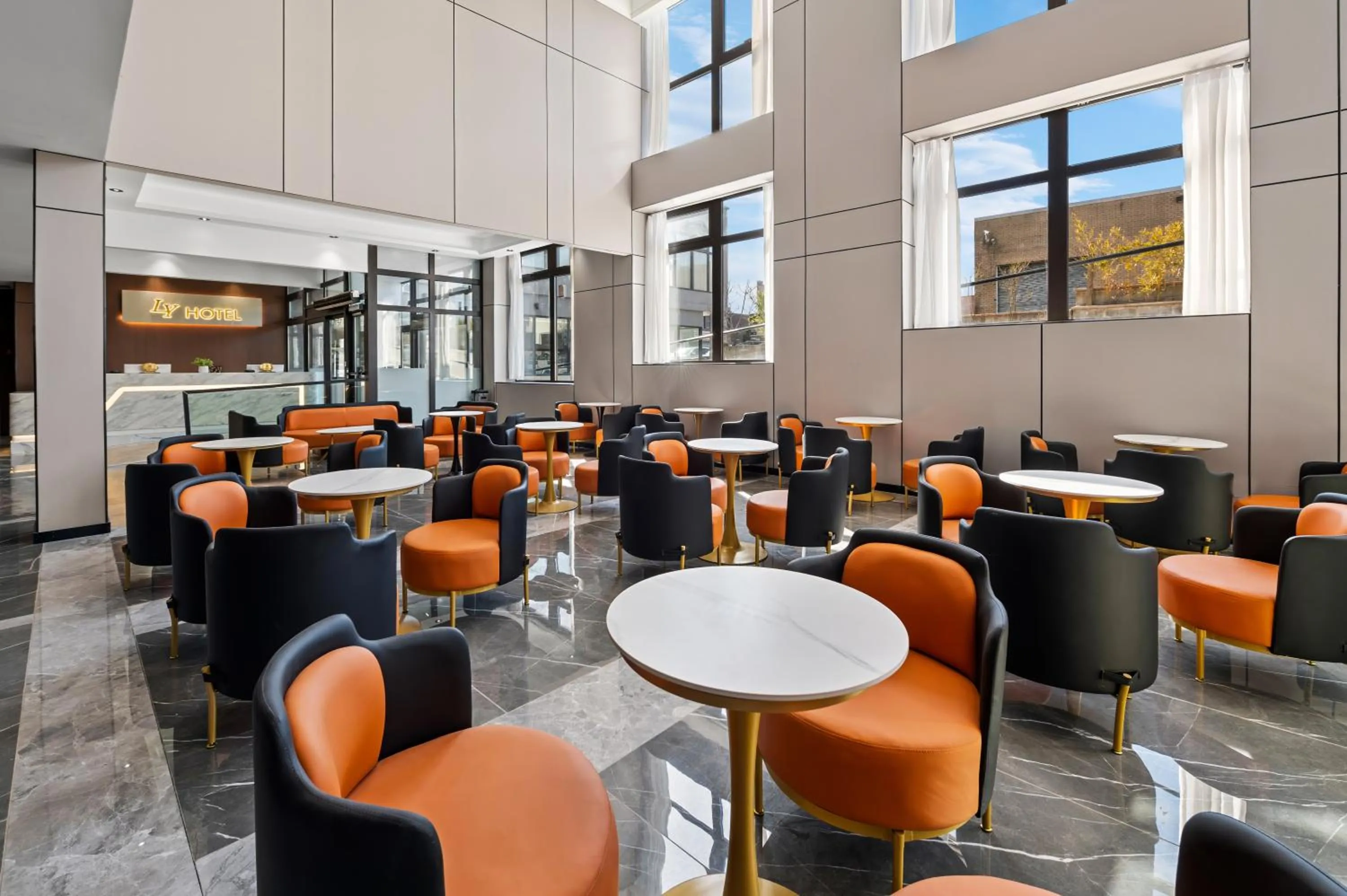 Seating area in Ly New York Hotel