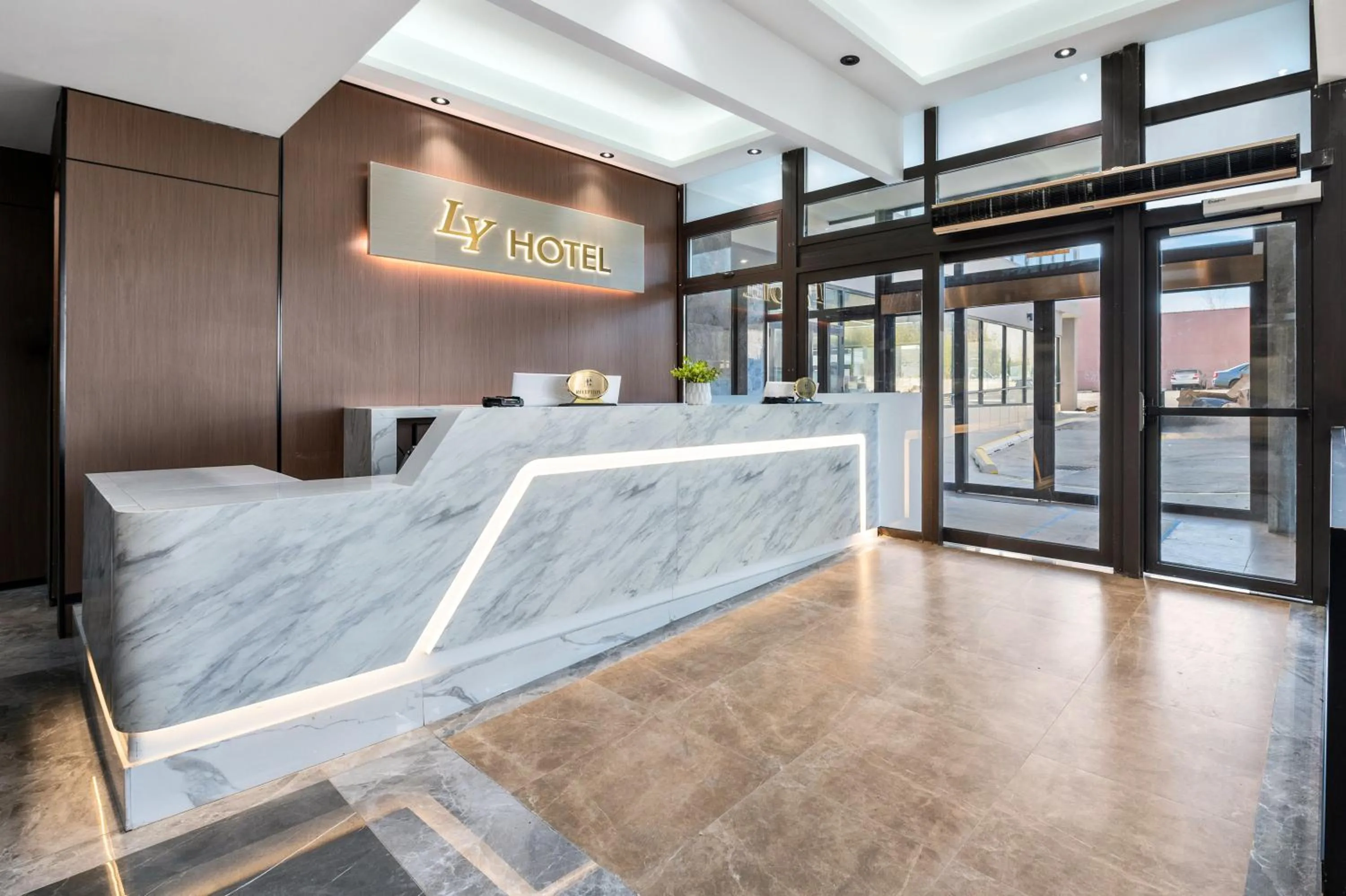Lobby or reception, Bed in Ly New York Hotel