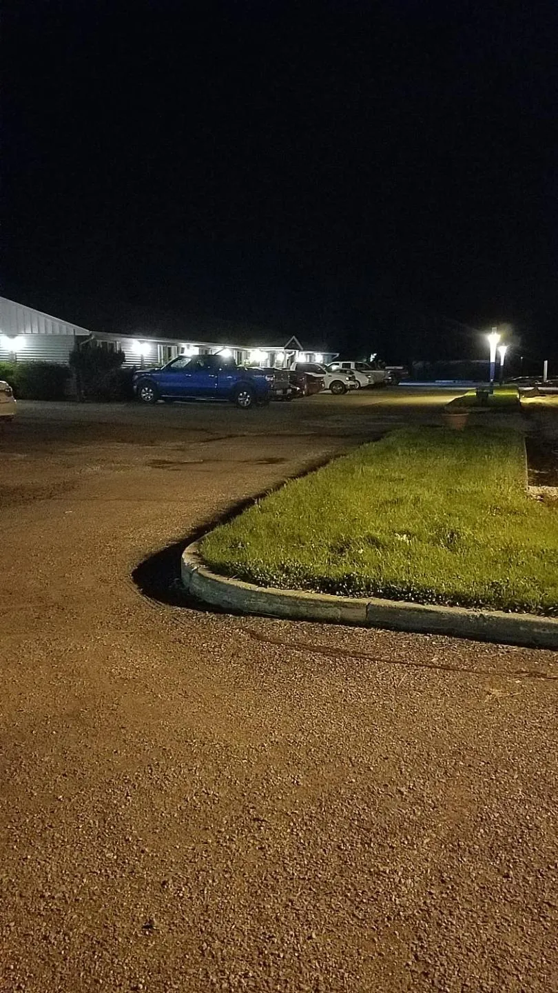 Property building in Burr Oak Motel