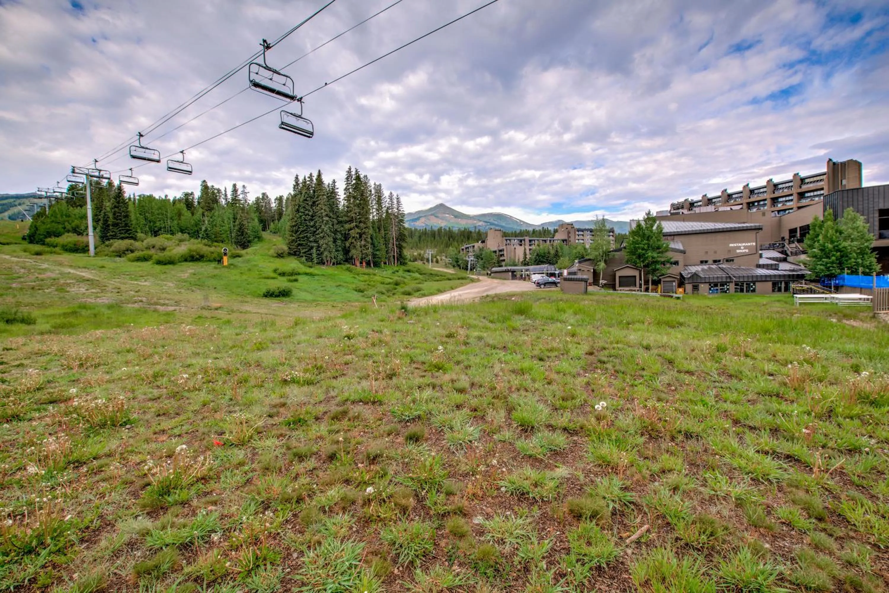 Property building in Beaver Run Resort