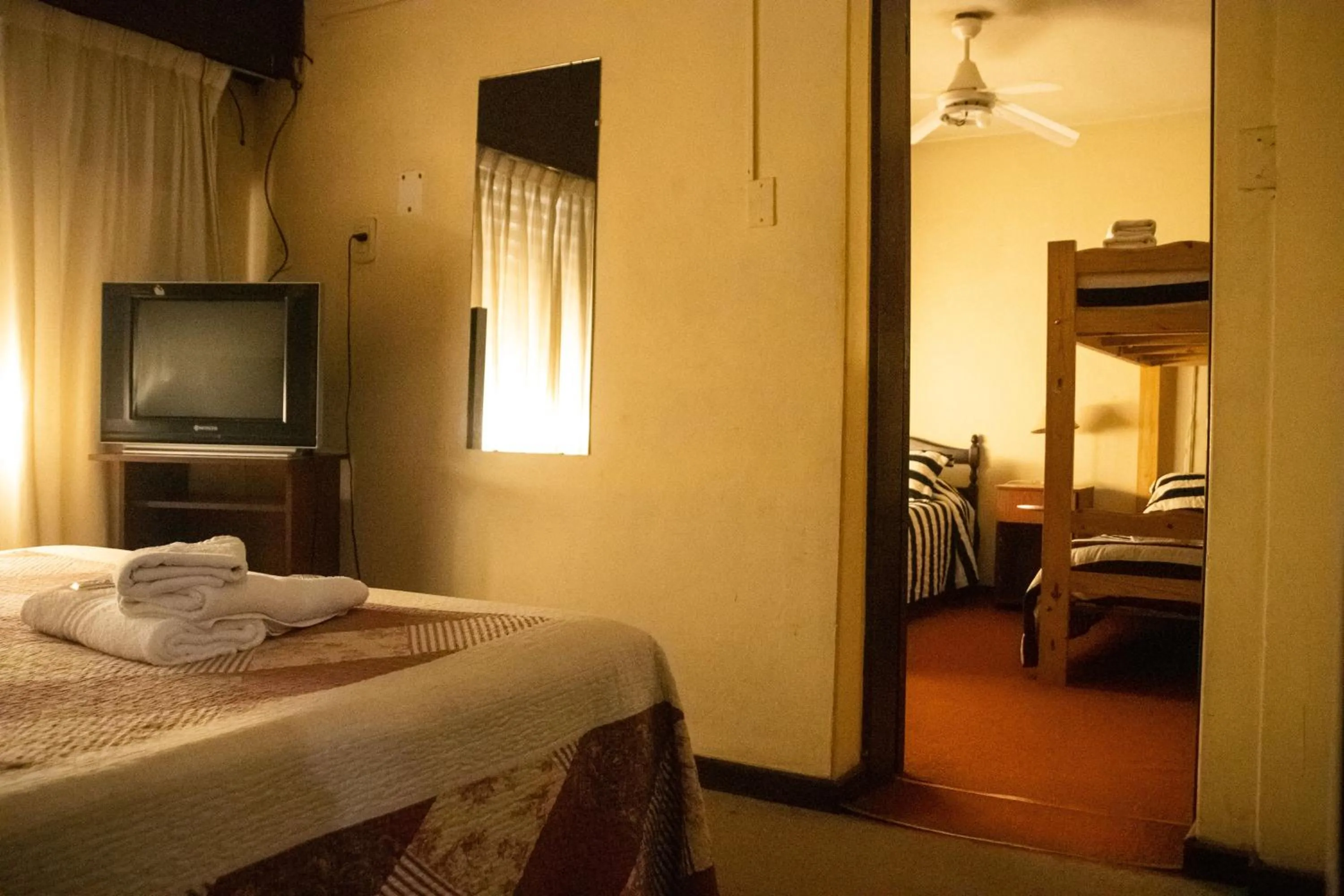 Bedroom, Bed in Hotel Yaro
