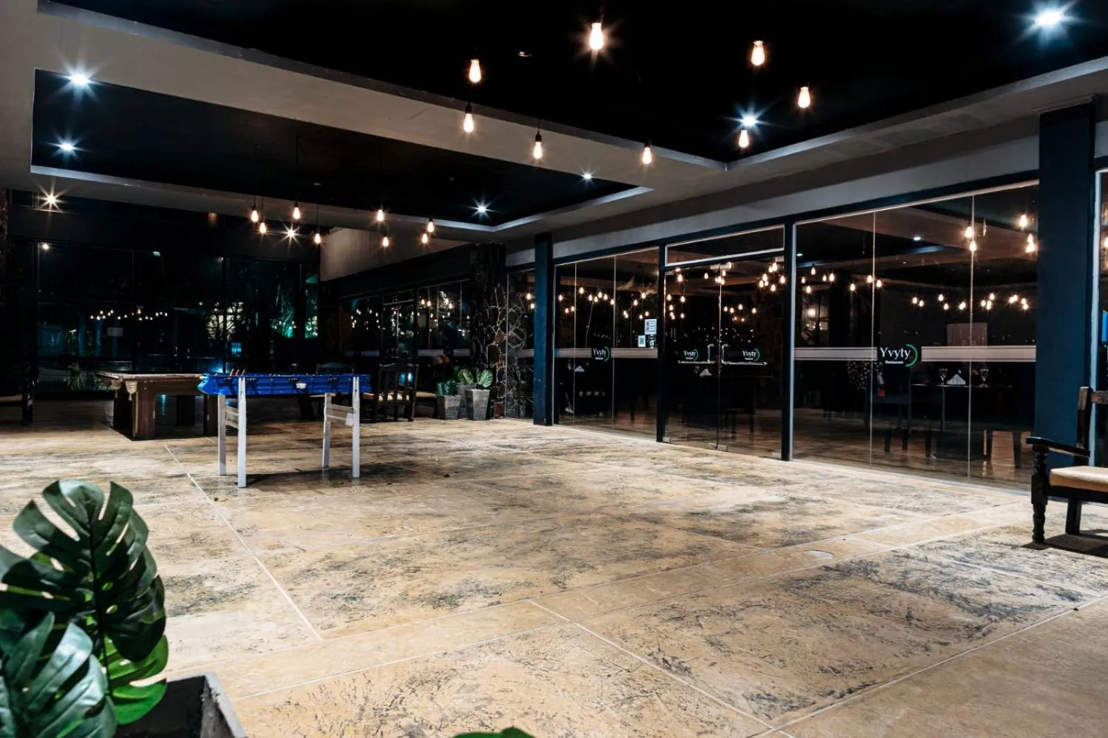 Rainforest Hotel & Cabañas