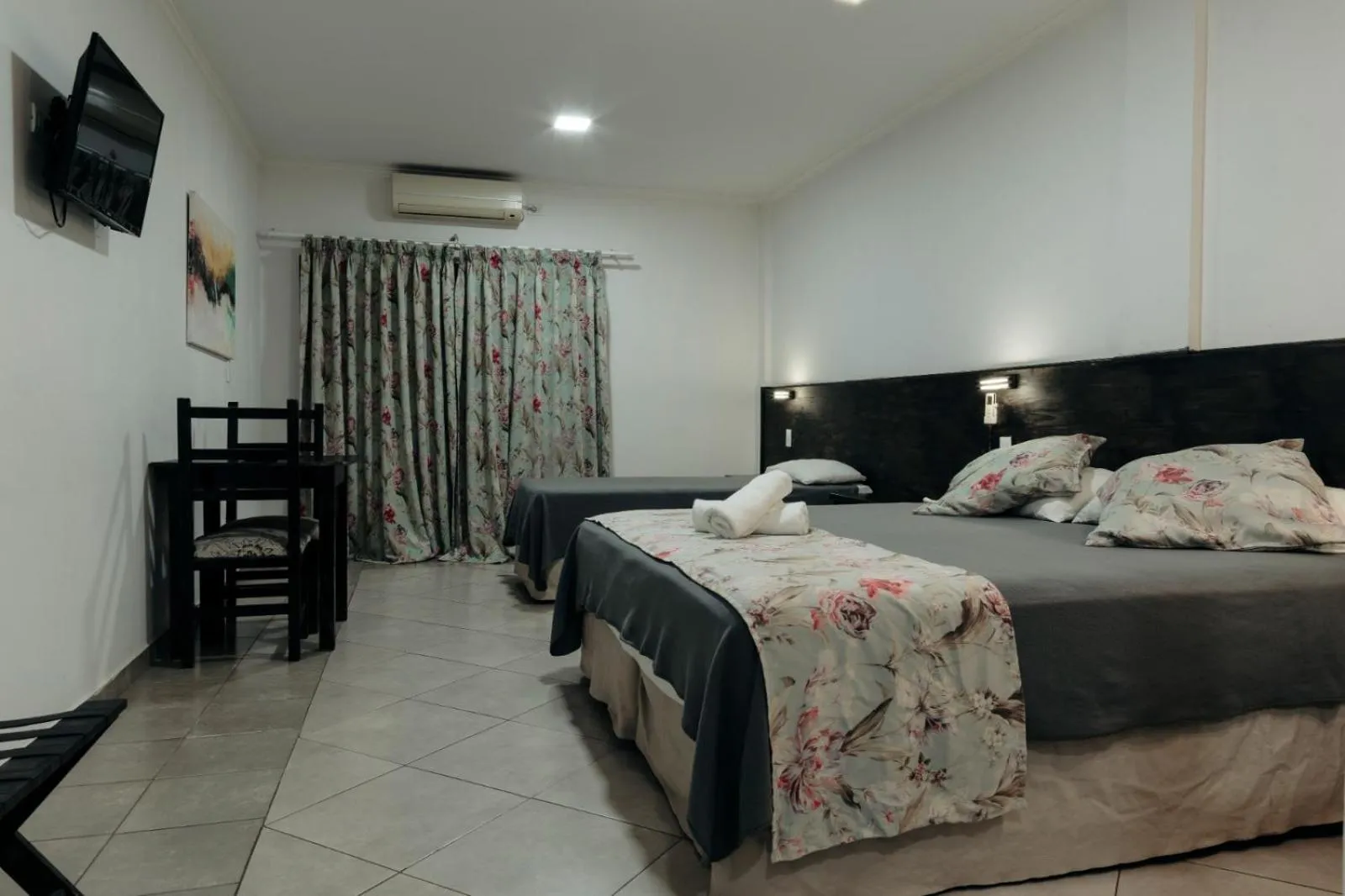 Bed in Rainforest Hotel & Cabañas