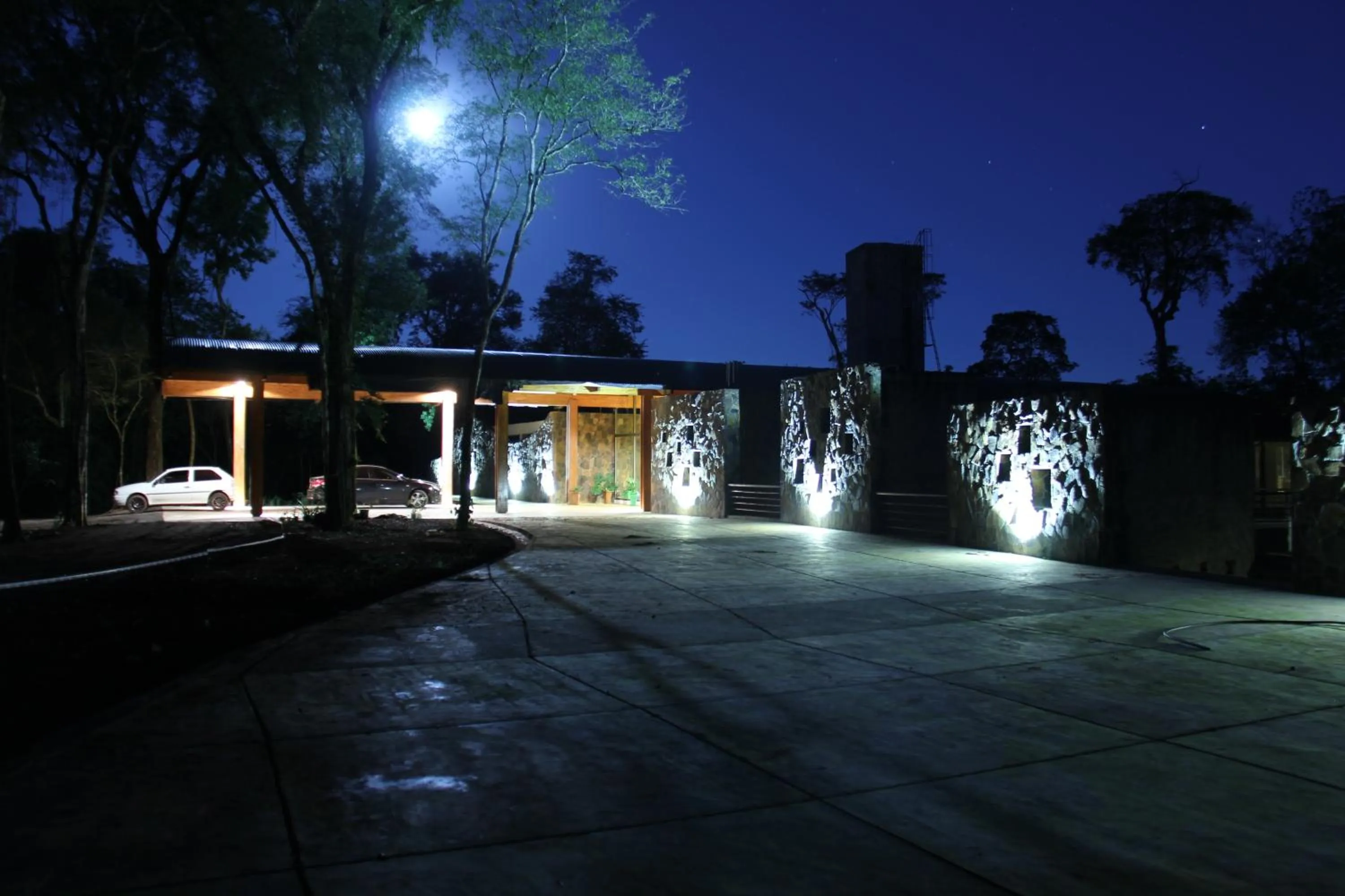 Facade/entrance in Rainforest Hotel & Cabañas