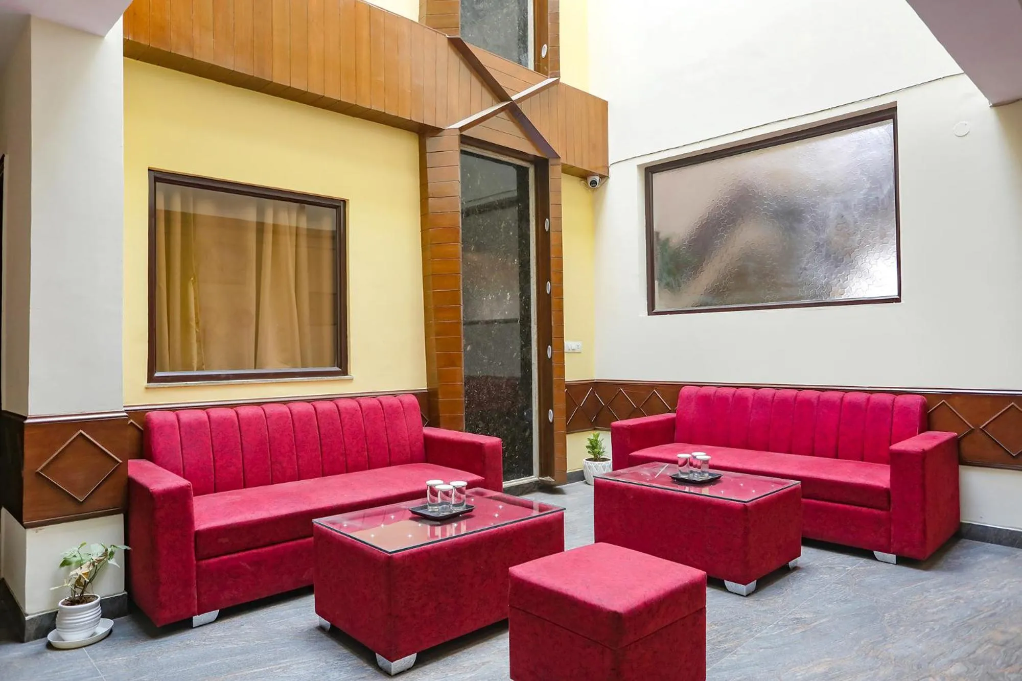 Seating area in FabHotel The Indian