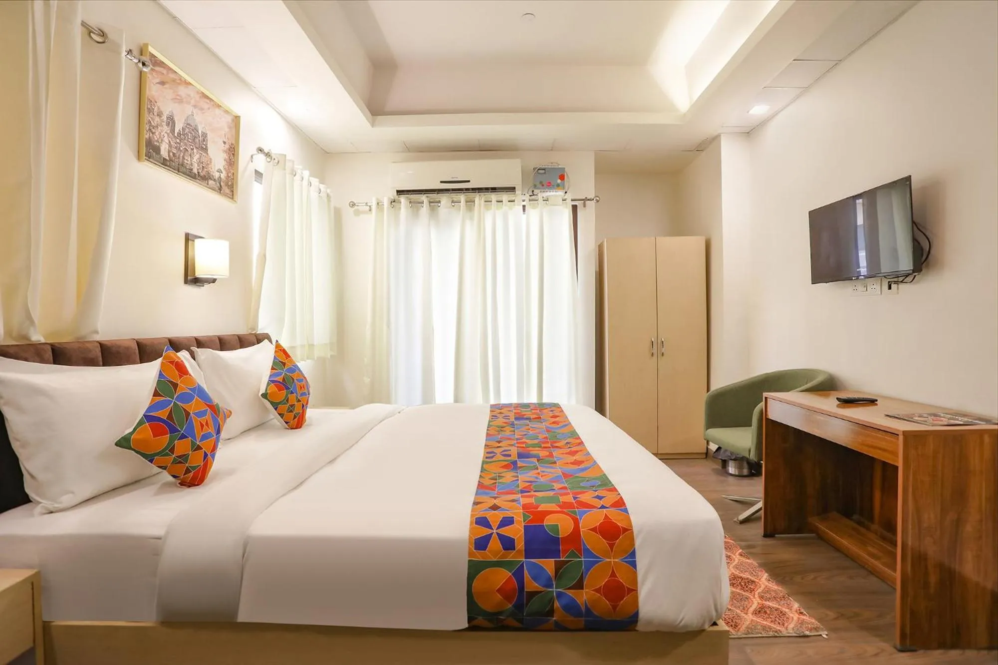 Bed in FabHotel The Indian