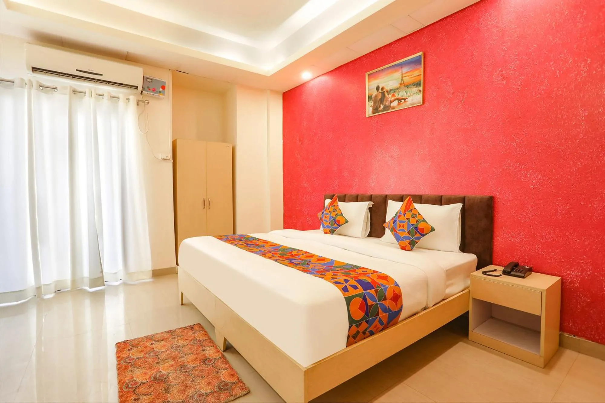 Bed in FabHotel The Indian