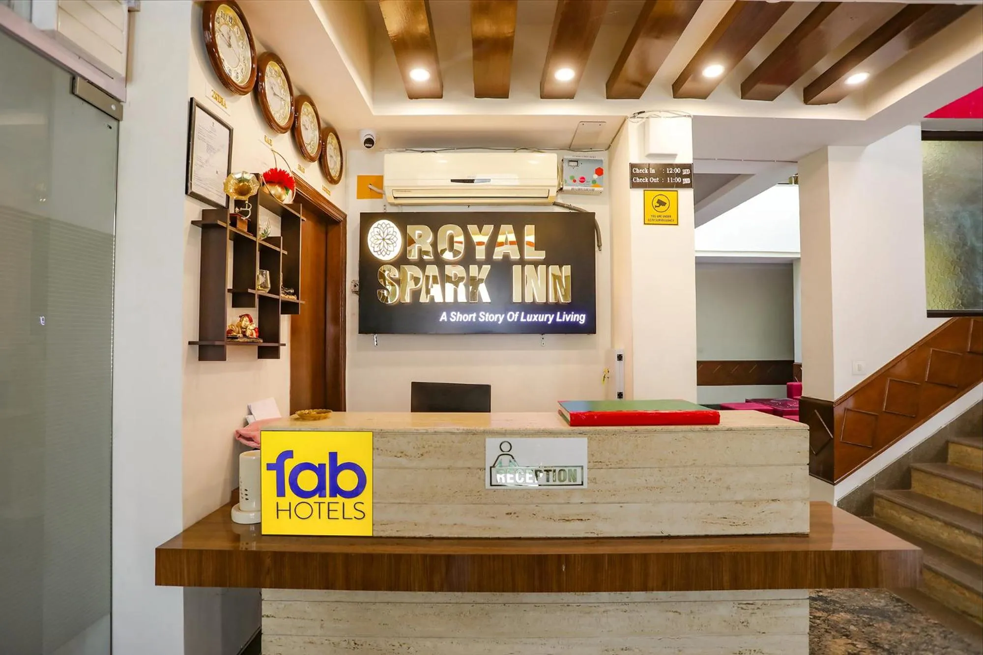 Lobby or reception in FabHotel The Indian