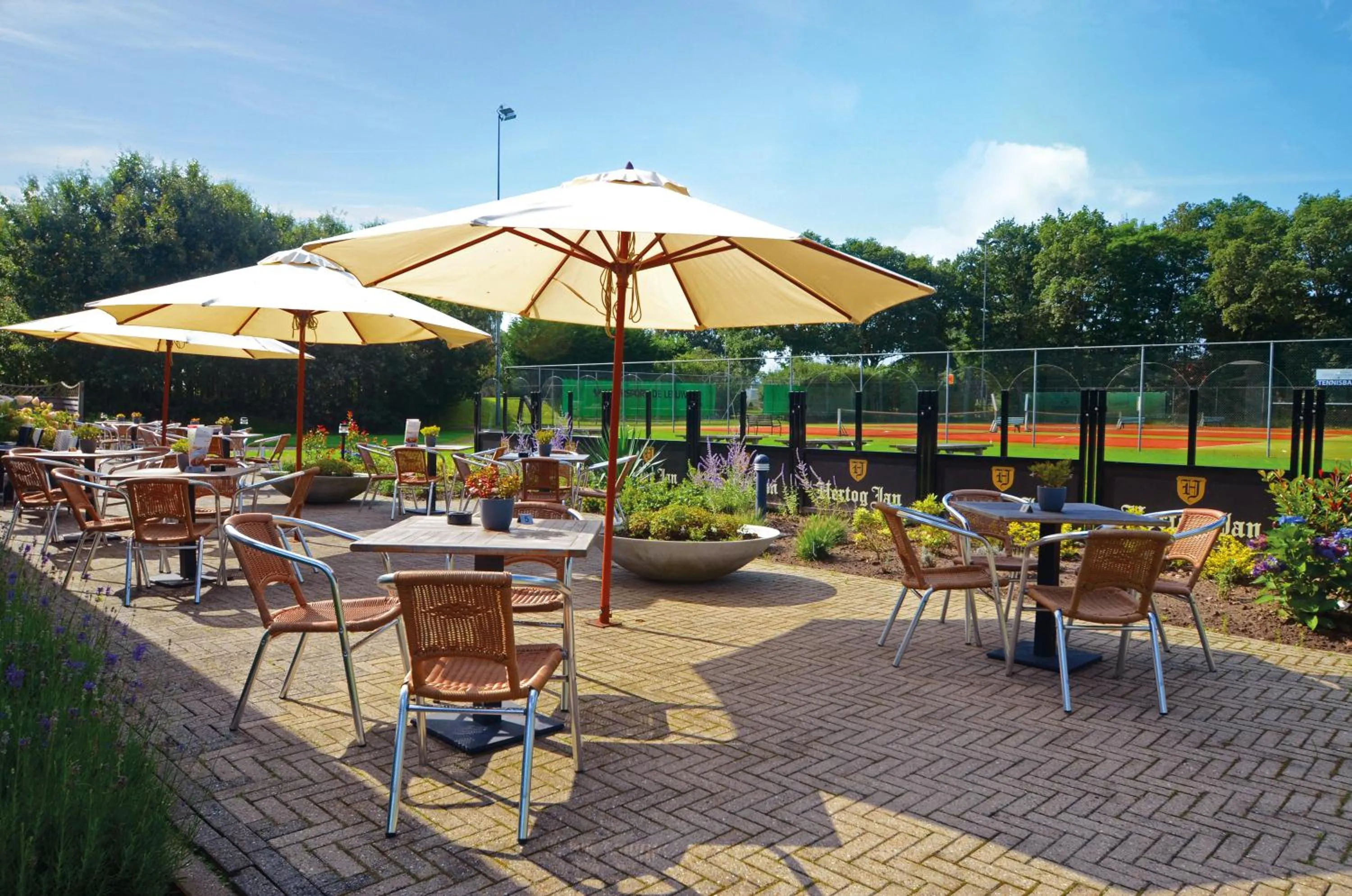 Balcony/Terrace in Fletcher Hotel Restaurant Heidehof