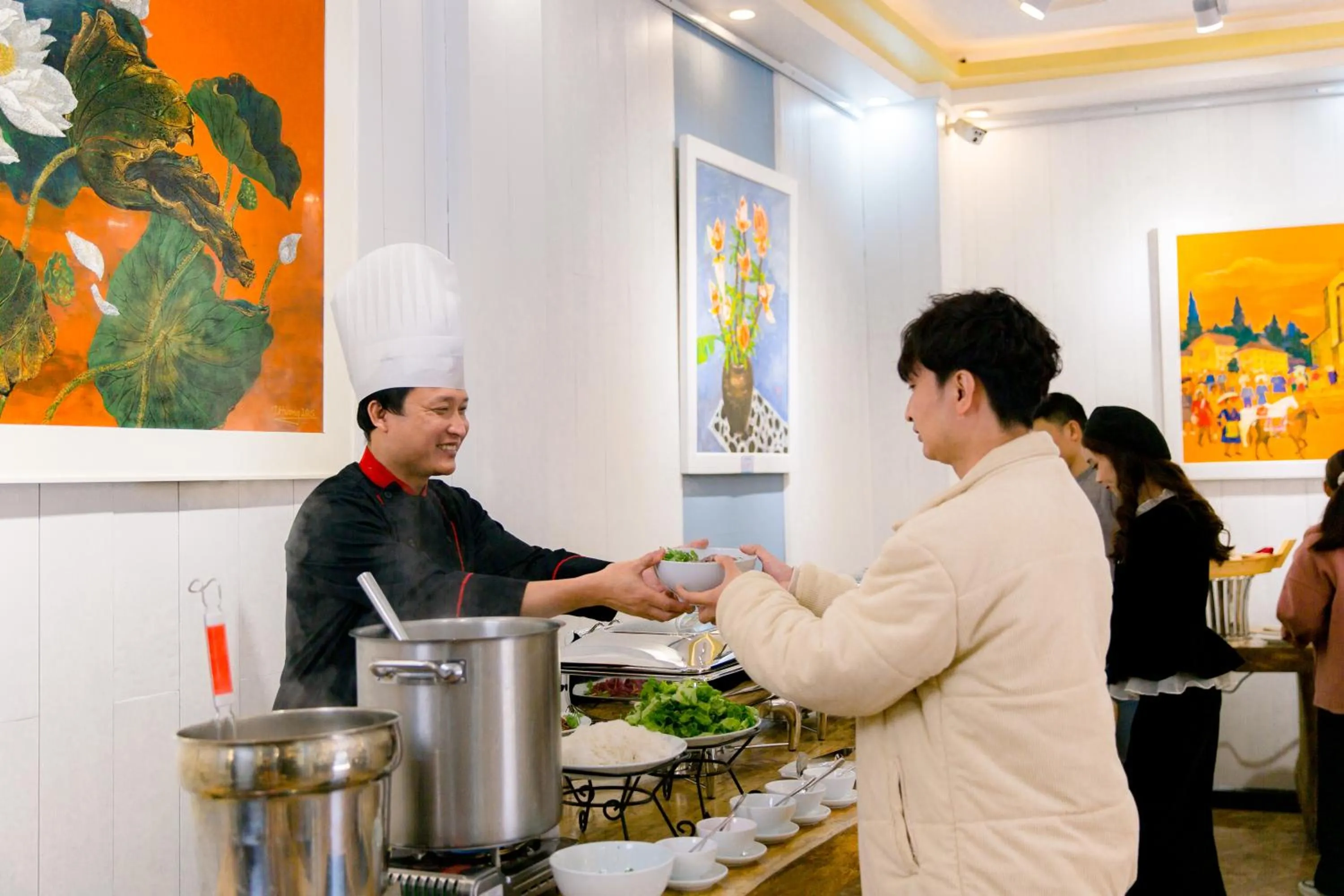 Restaurant/places to eat in Babeeni Family Hotel Sapa