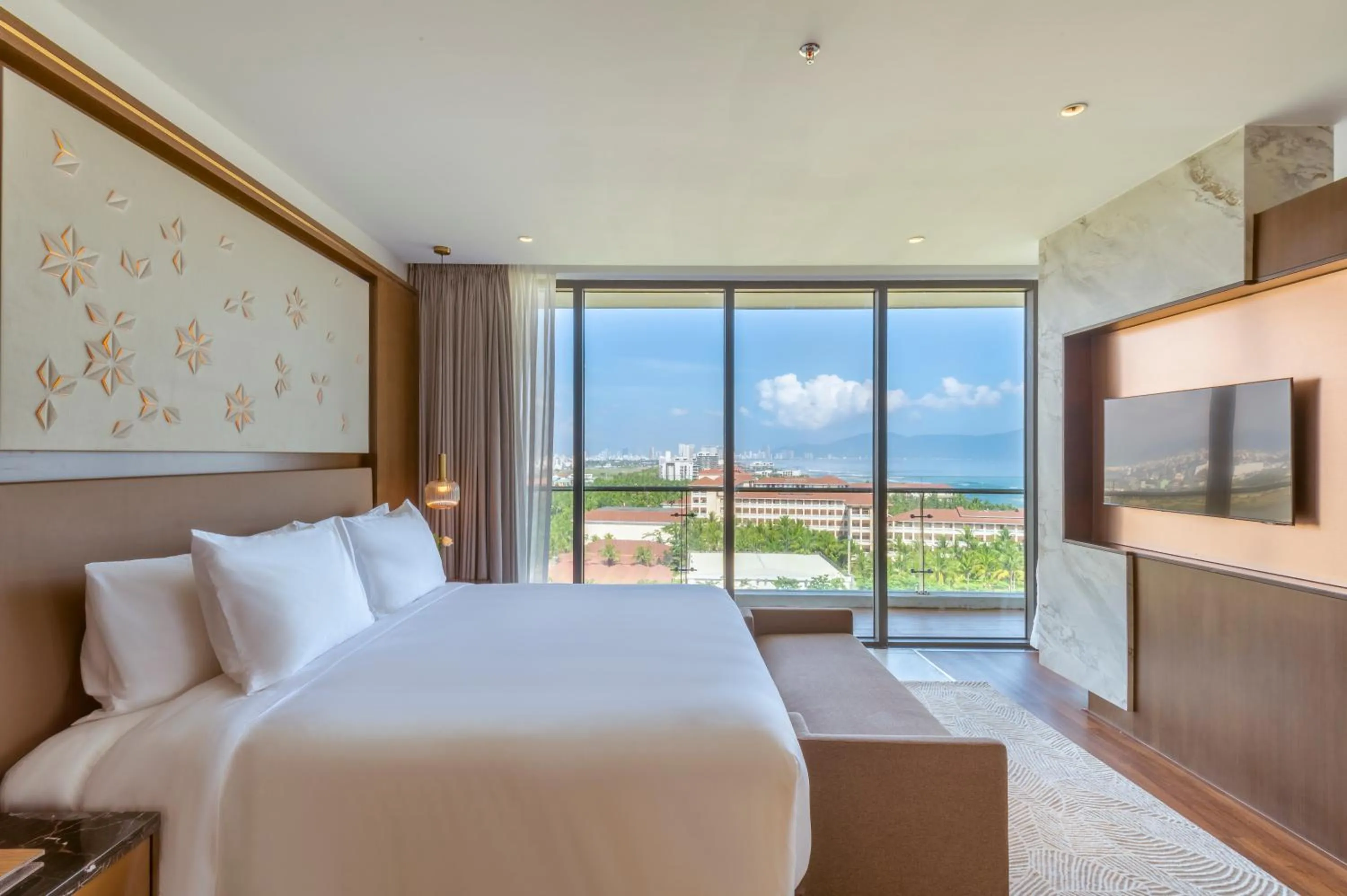 Bedroom, Bed in KOI Resort & Residence Da Nang - Inclusive Spa access