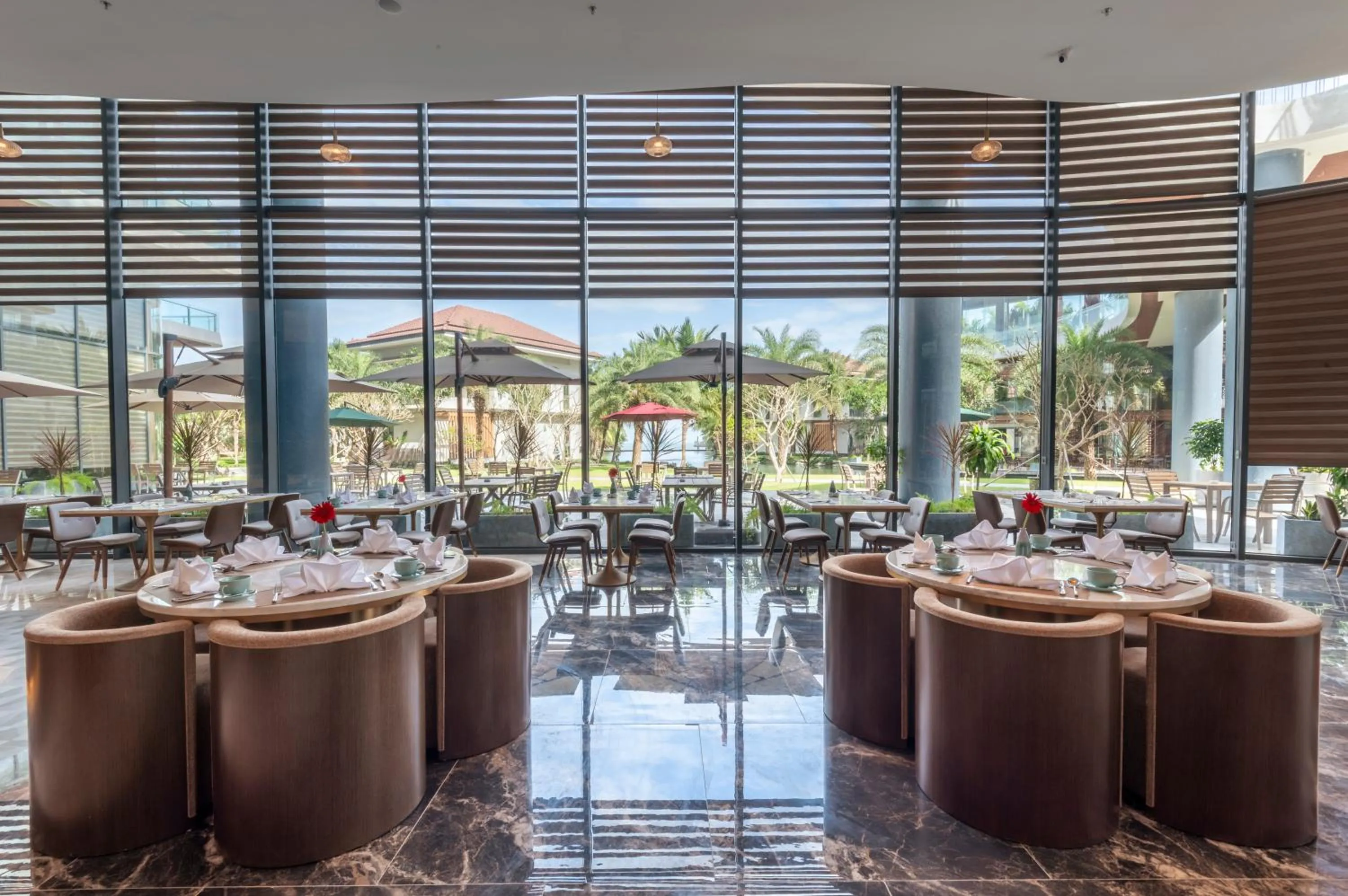 Restaurant/places to eat in KOI Resort & Residence Da Nang - Inclusive Spa access
