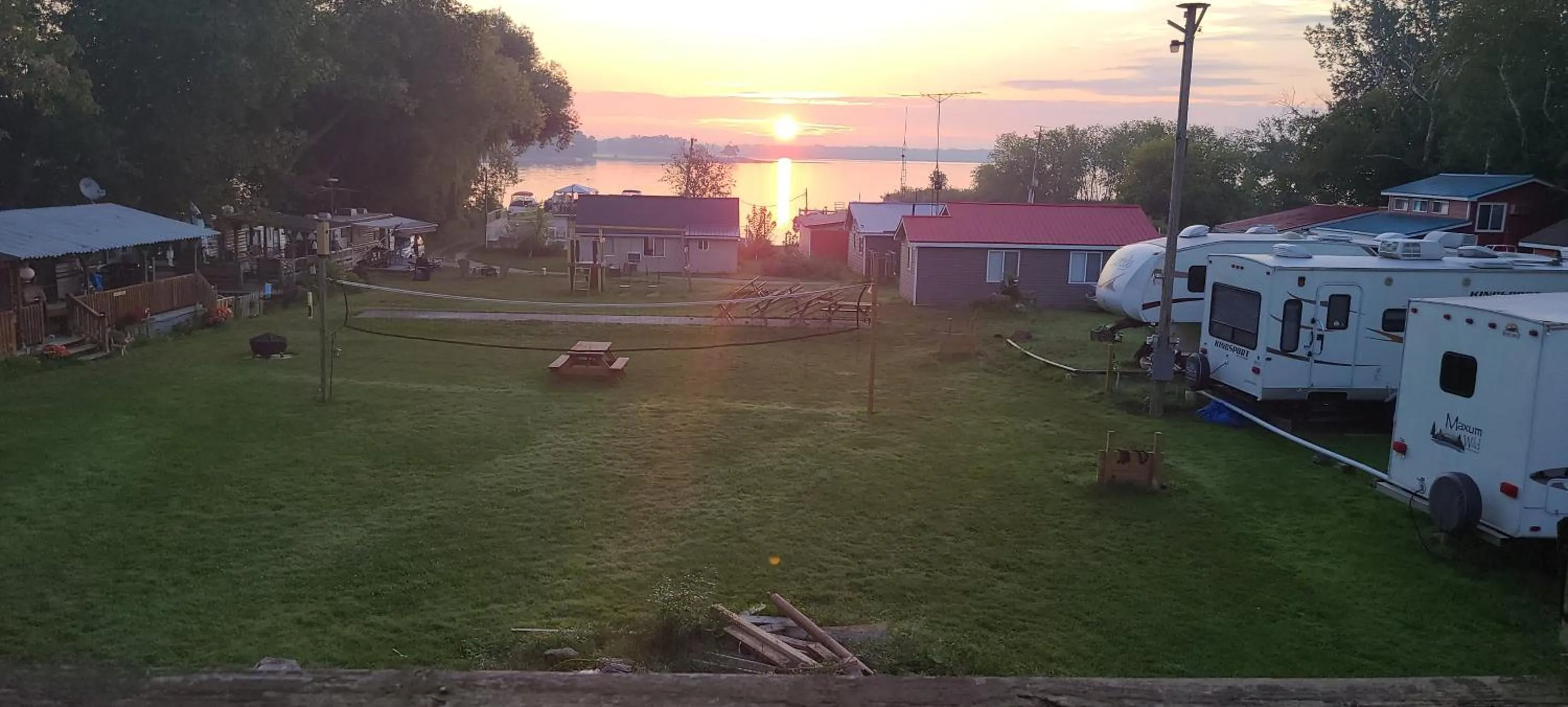 Sunrise in Stoneburg Cove Cottages