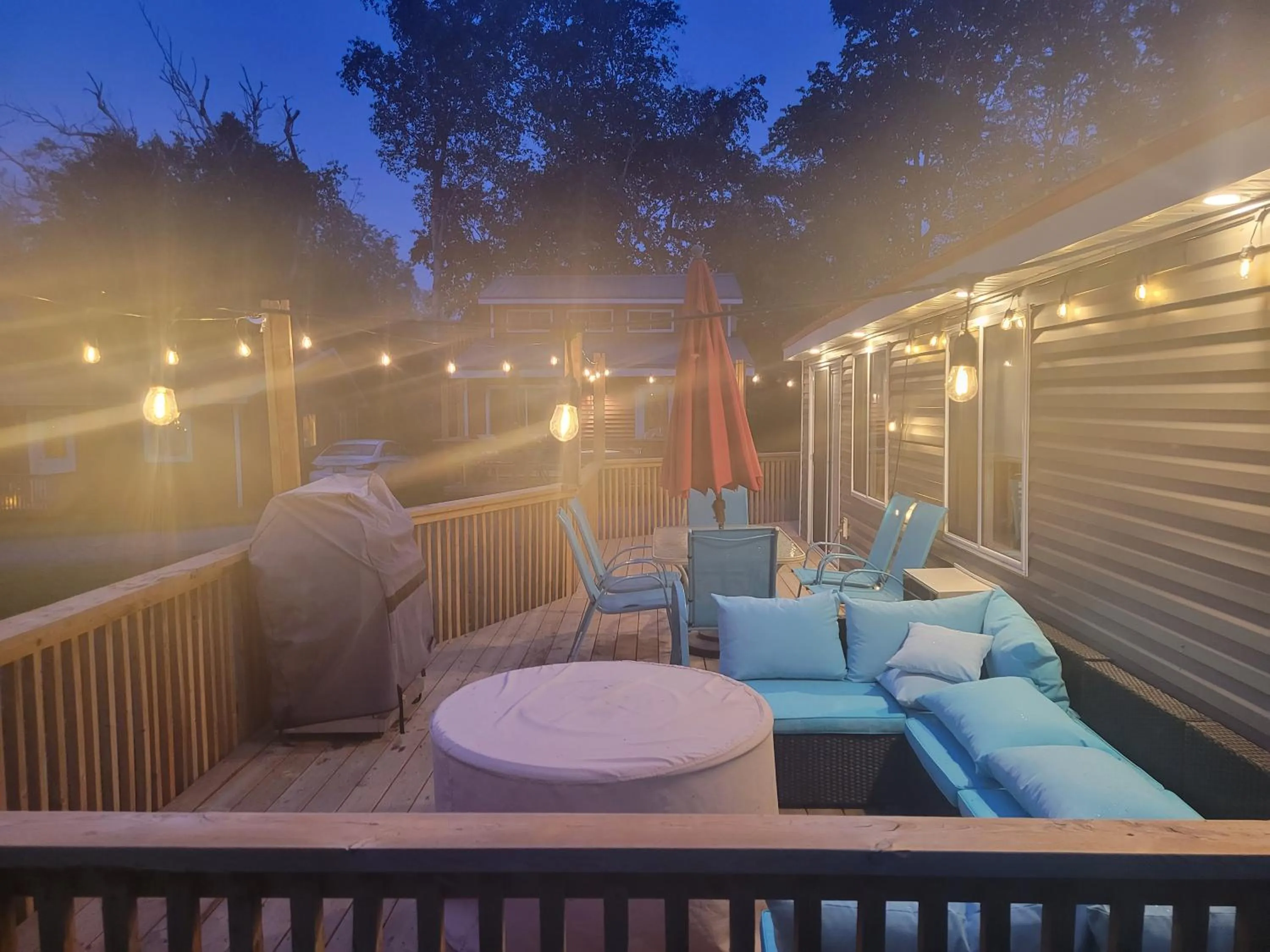 Patio in Stoneburg Cove Cottages