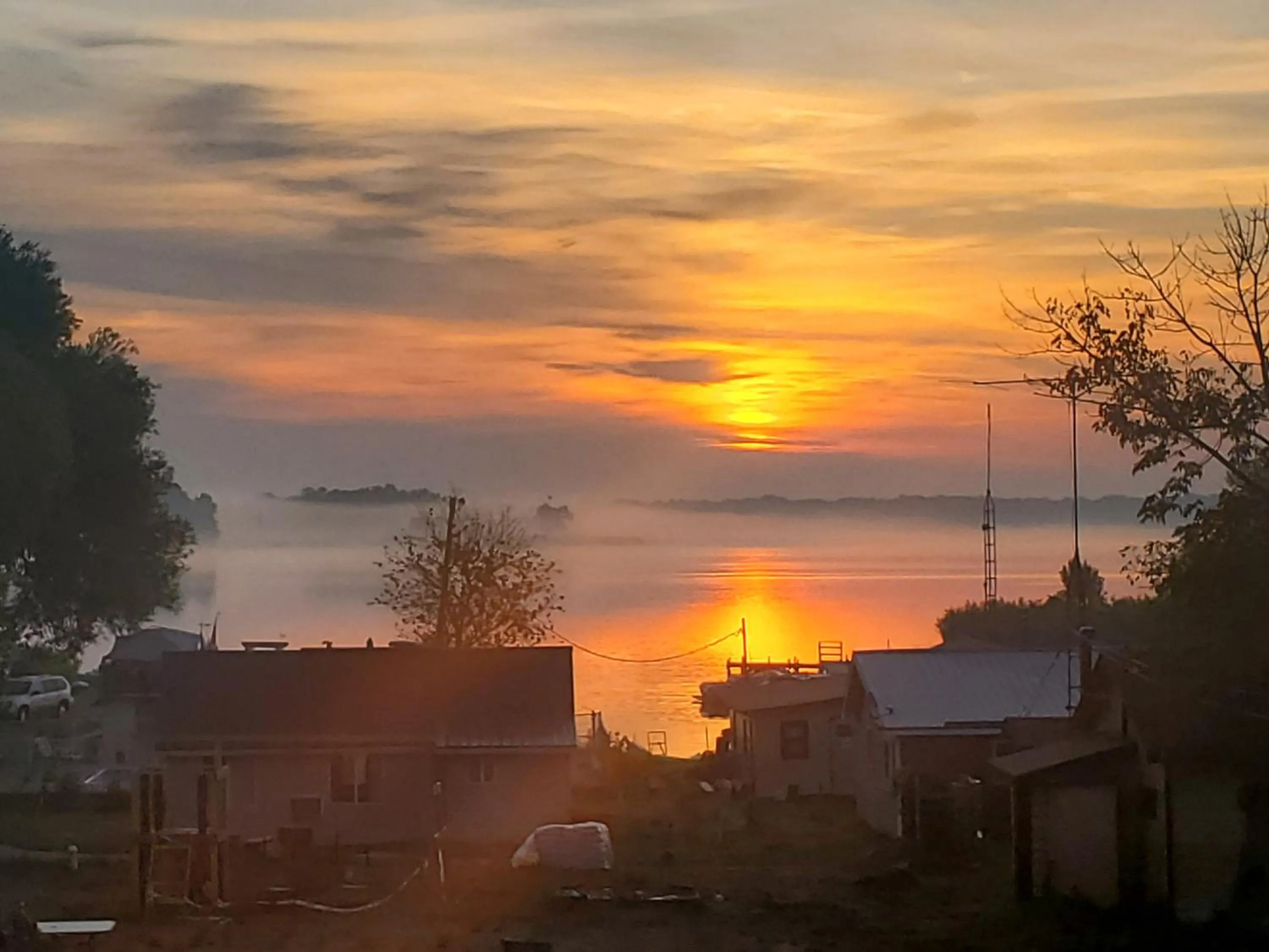Sunrise in Stoneburg Cove Cottages