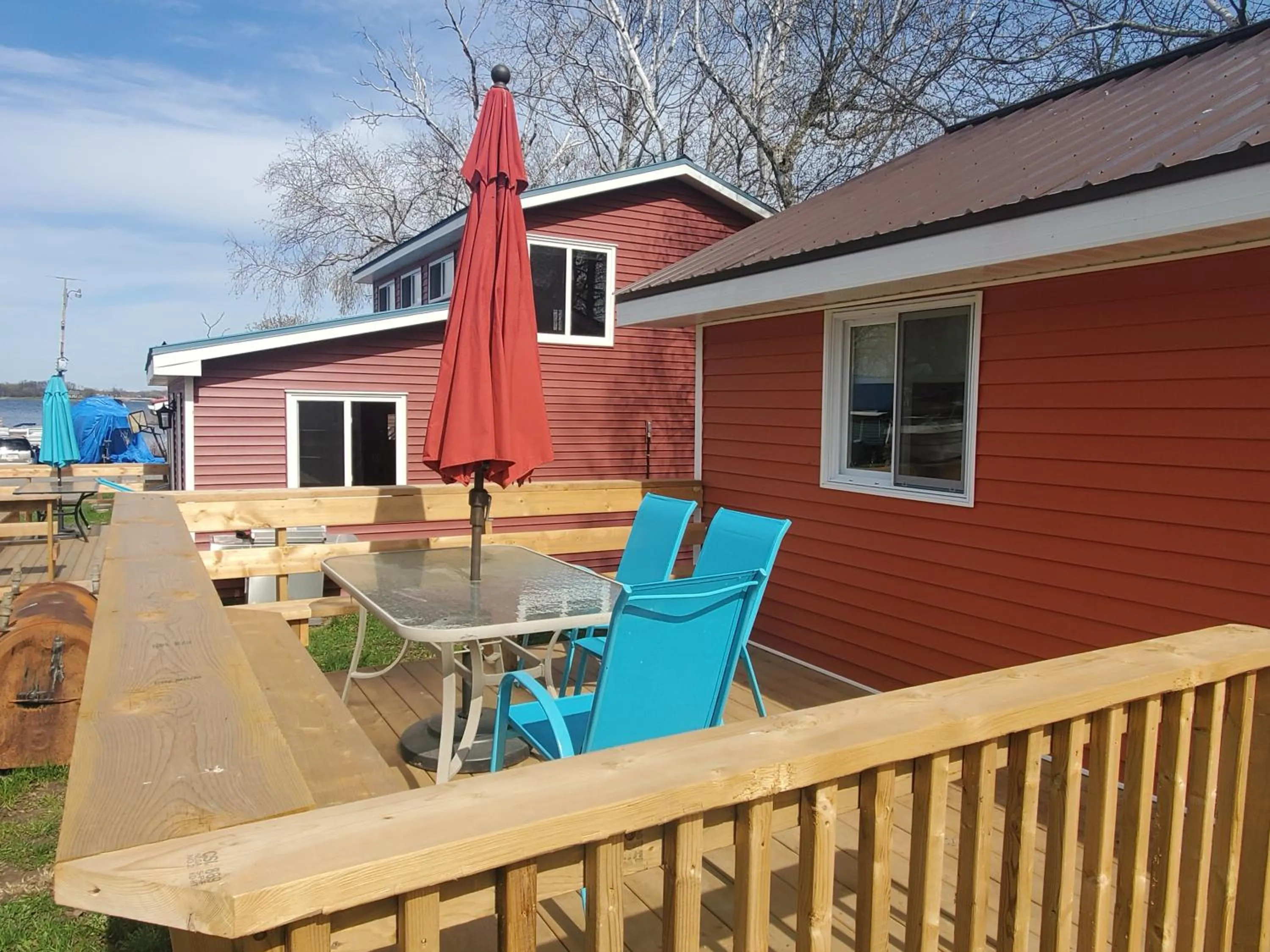 Patio in Stoneburg Cove Cottages