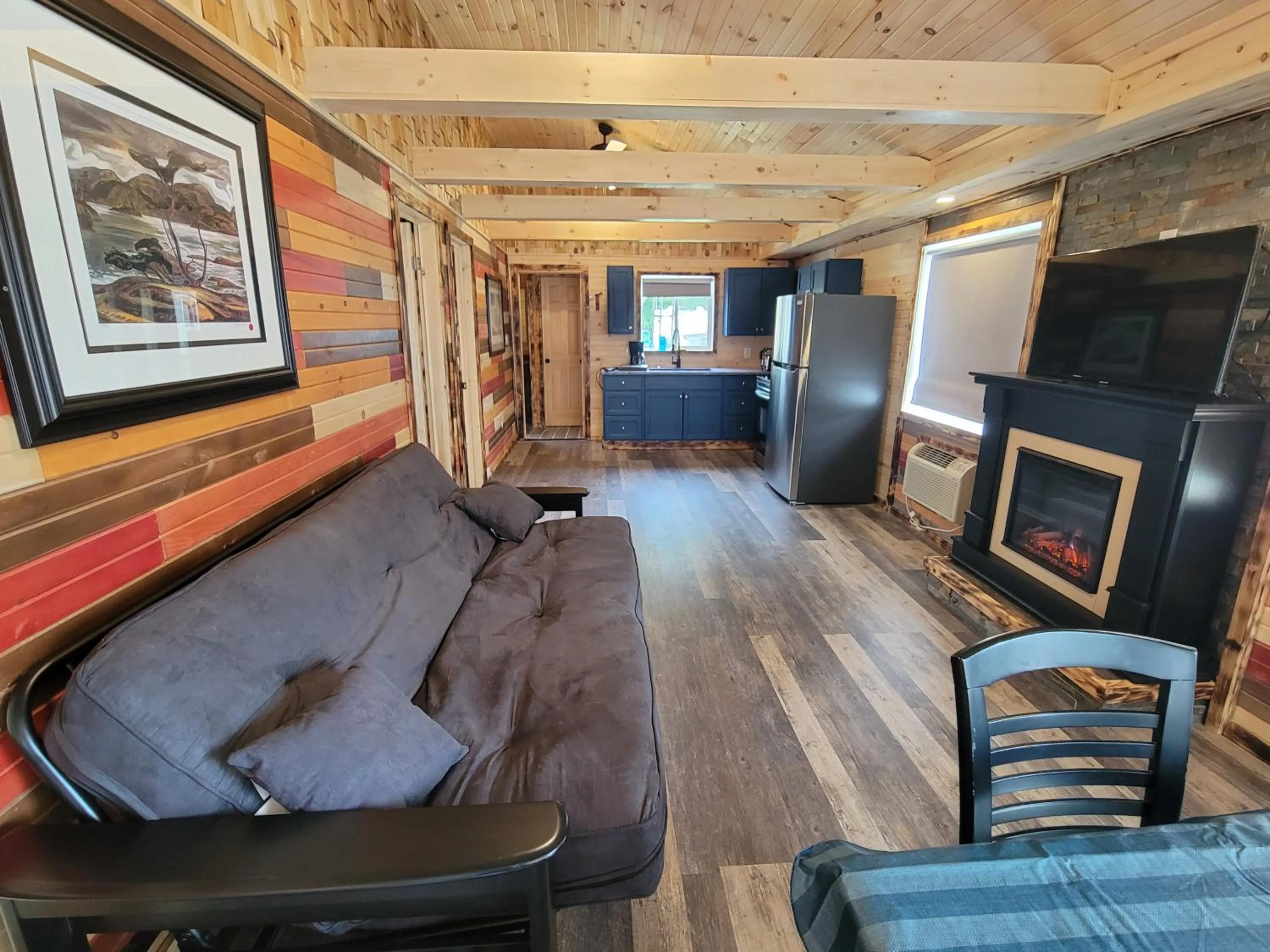 TV and multimedia in Stoneburg Cove Cottages