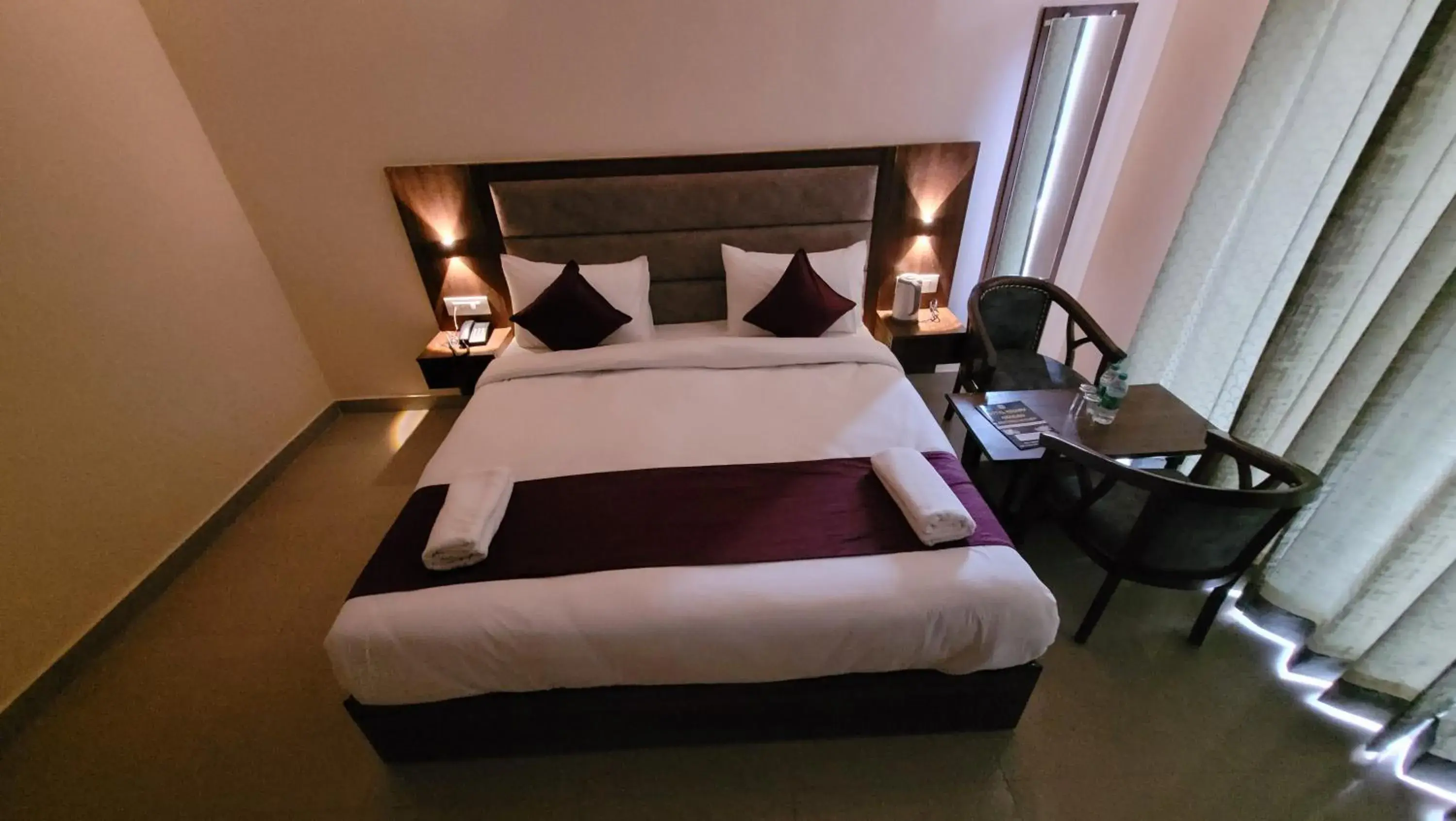 Bed in Hotel Keshav Nandan By The Shivaay Bed in Hotel Keshav Nandan By The Shivaay