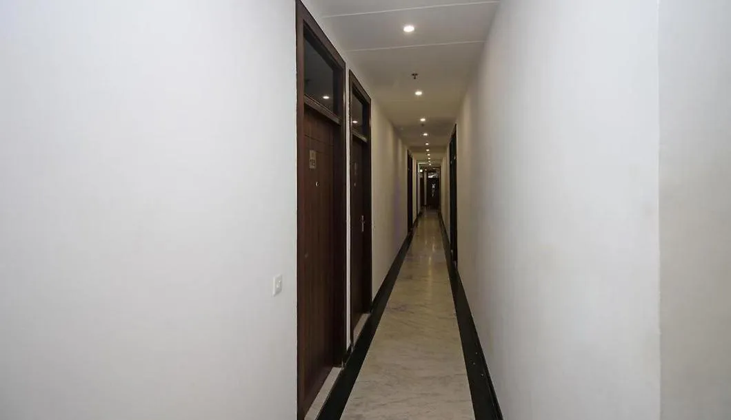 Hotel Opal Courtyard