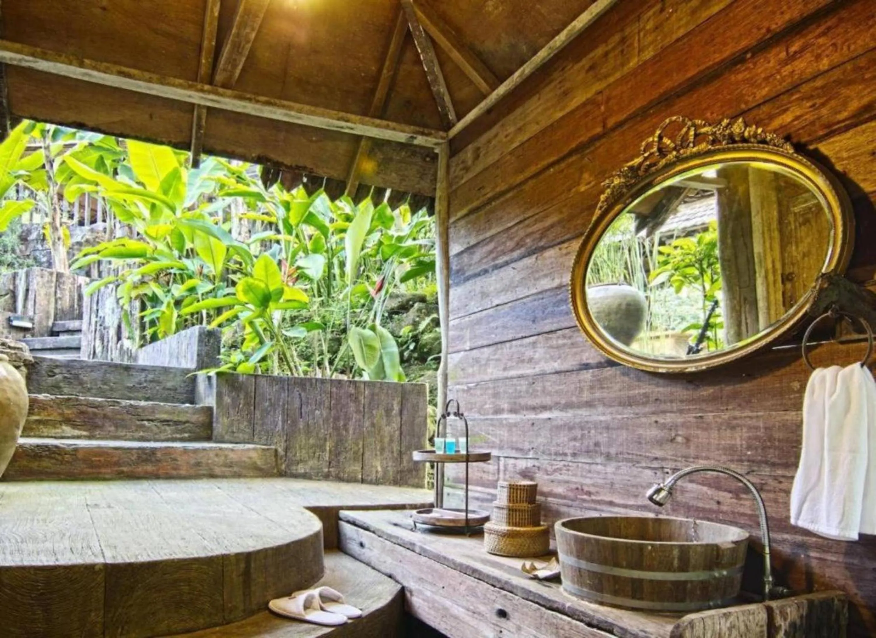 Bathroom in Fig Tree Hills Resort (花果山度假村)