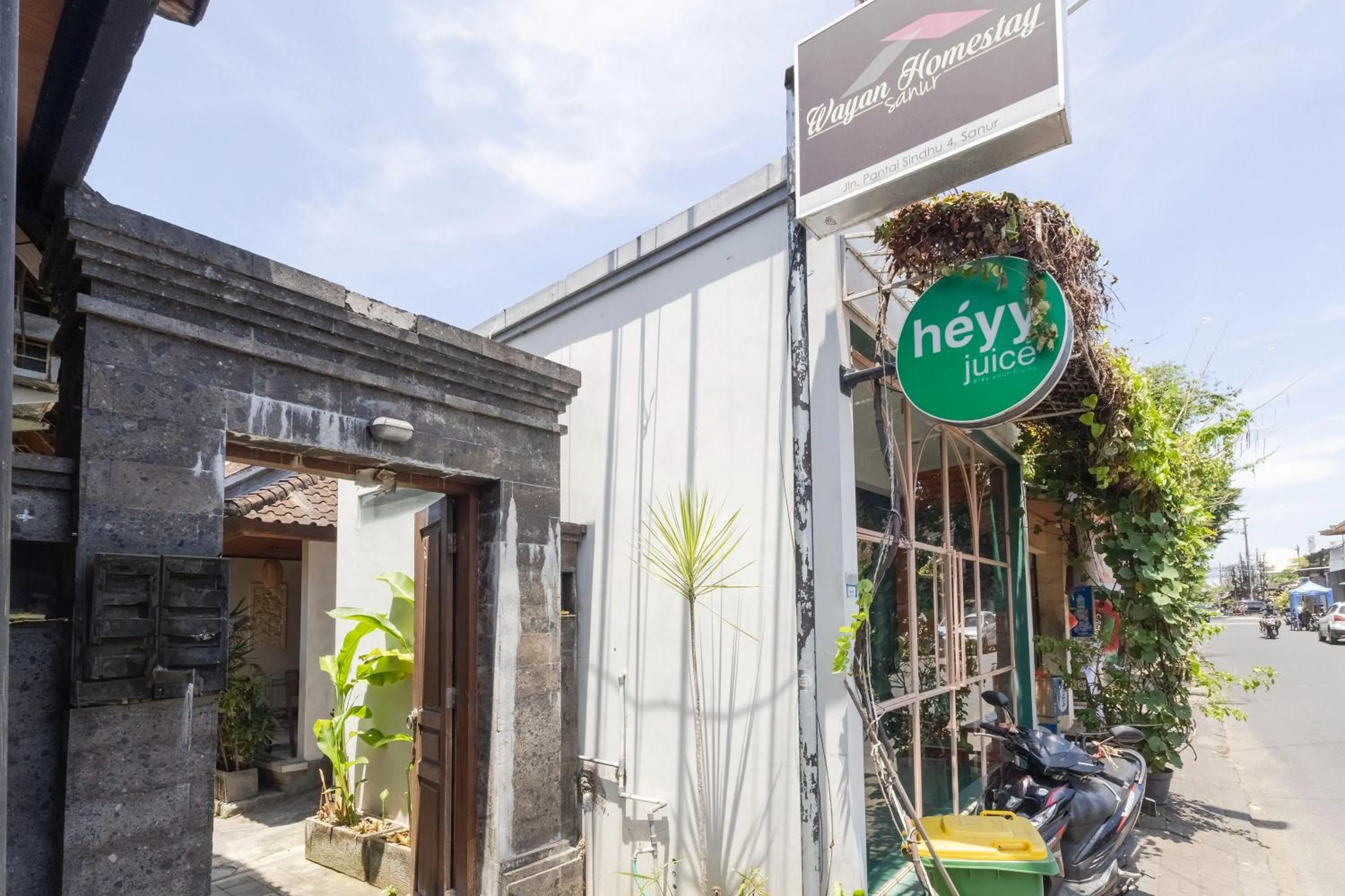 Logo/Certificate/Sign in Wayan Homestay Sanur