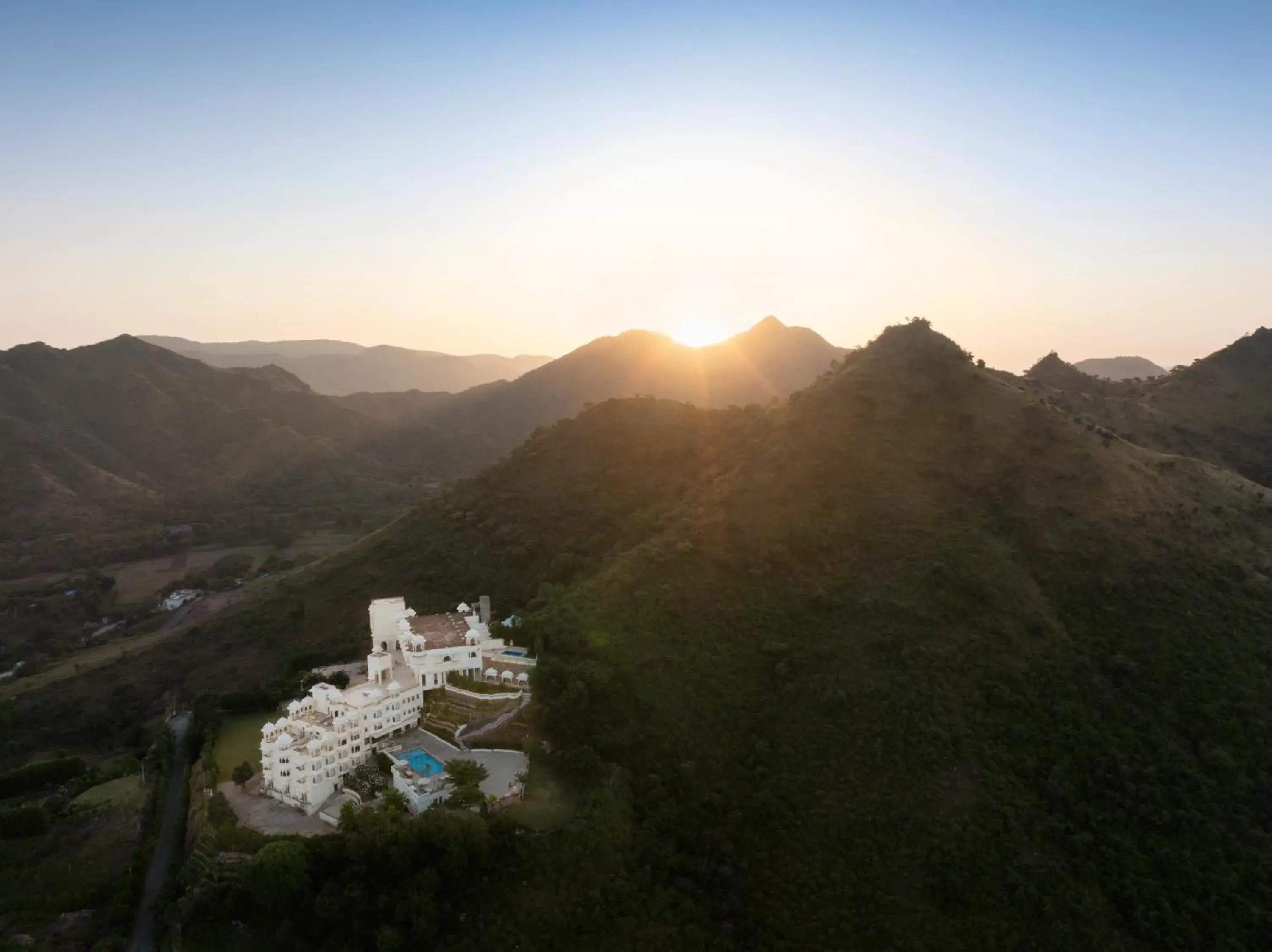 Mountain view in Bhairavgarh Palace Udaipur Mountain view in Bhairavgarh Palace Udaipur