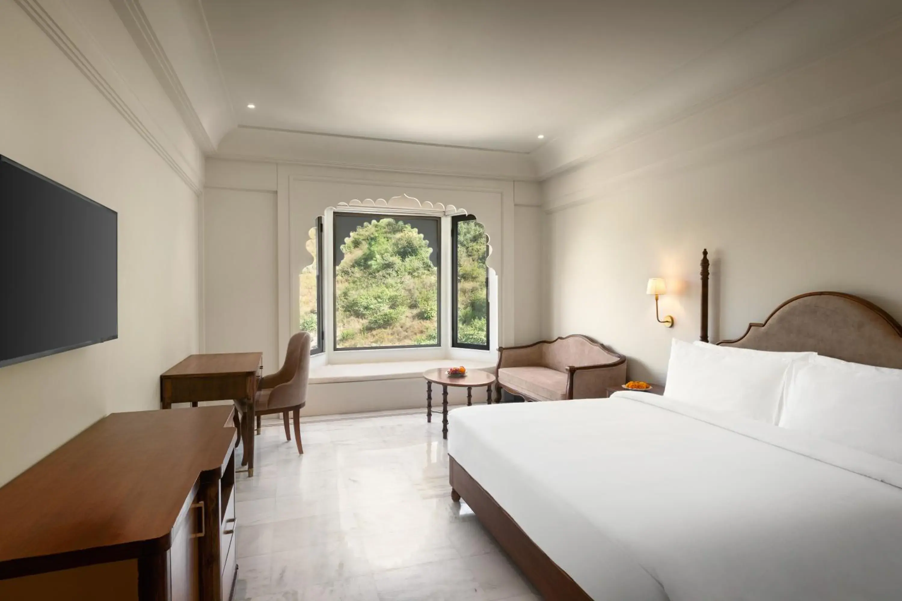 Bed in Bhairavgarh Palace Udaipur Bed in Bhairavgarh Palace Udaipur