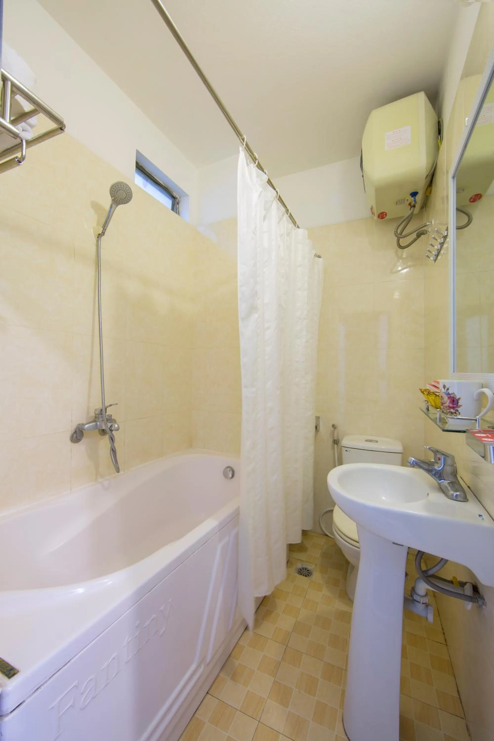 Bathroom in Hanoi City Gate Hotel