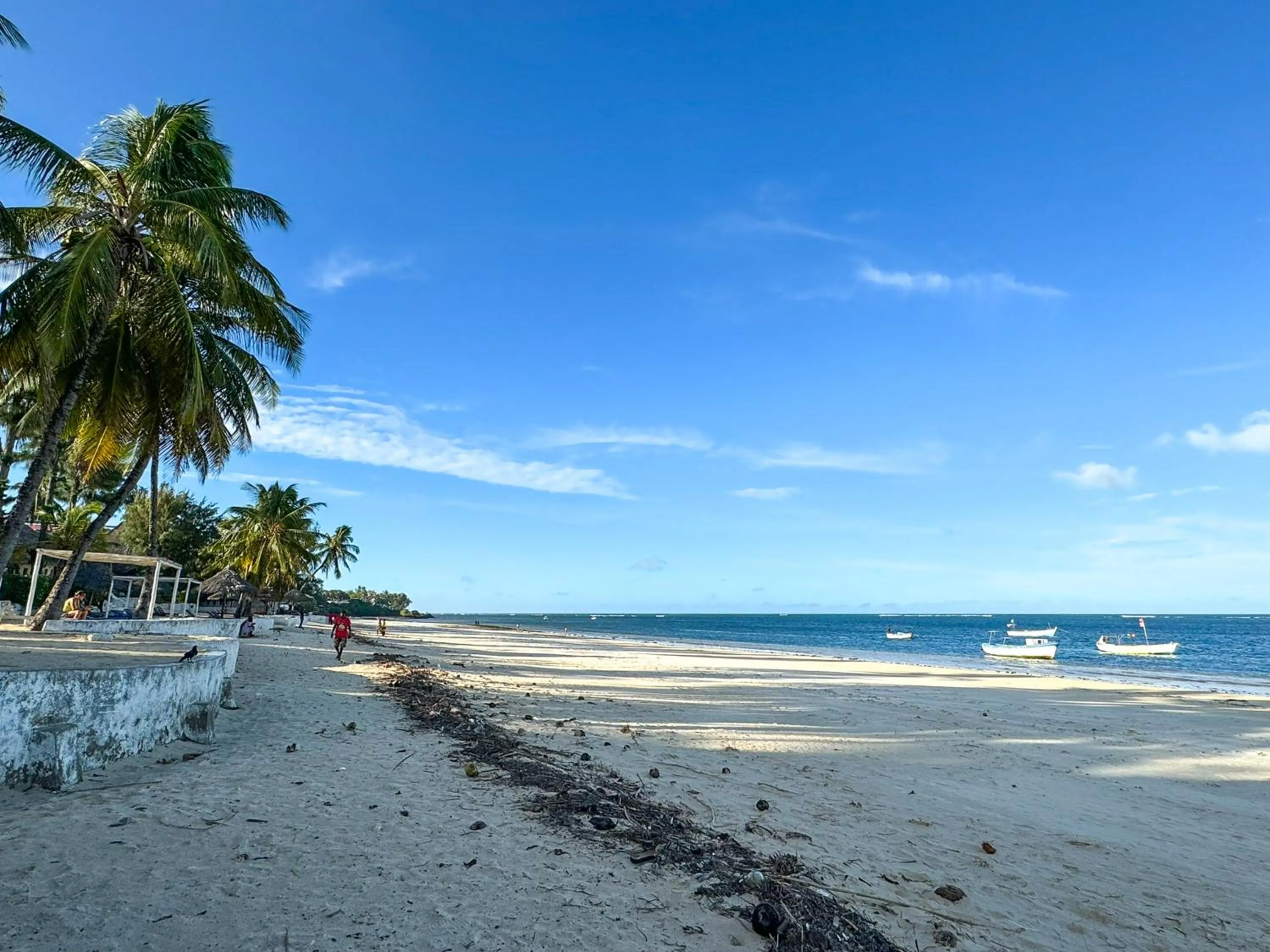 Kaleb's Beachfront Serviced Studio Apartments