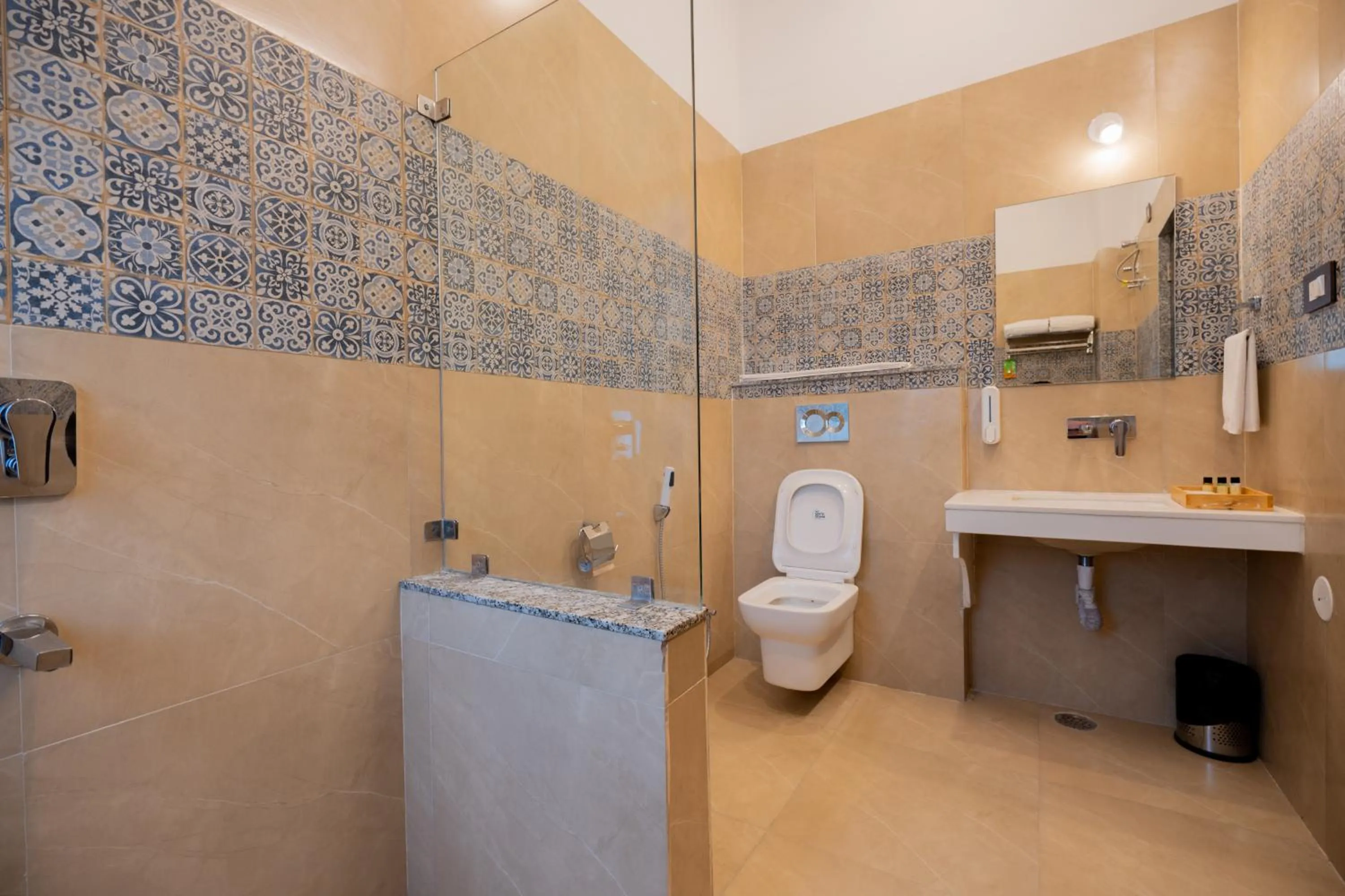 Shower in Amaatra Resorts