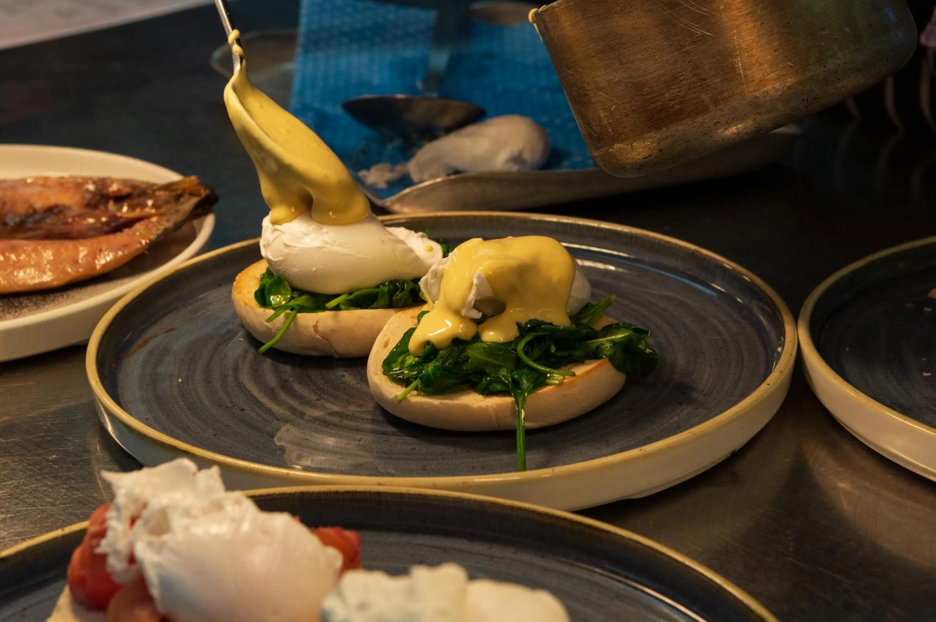 Restaurant/places to eat in The Crown Hotel