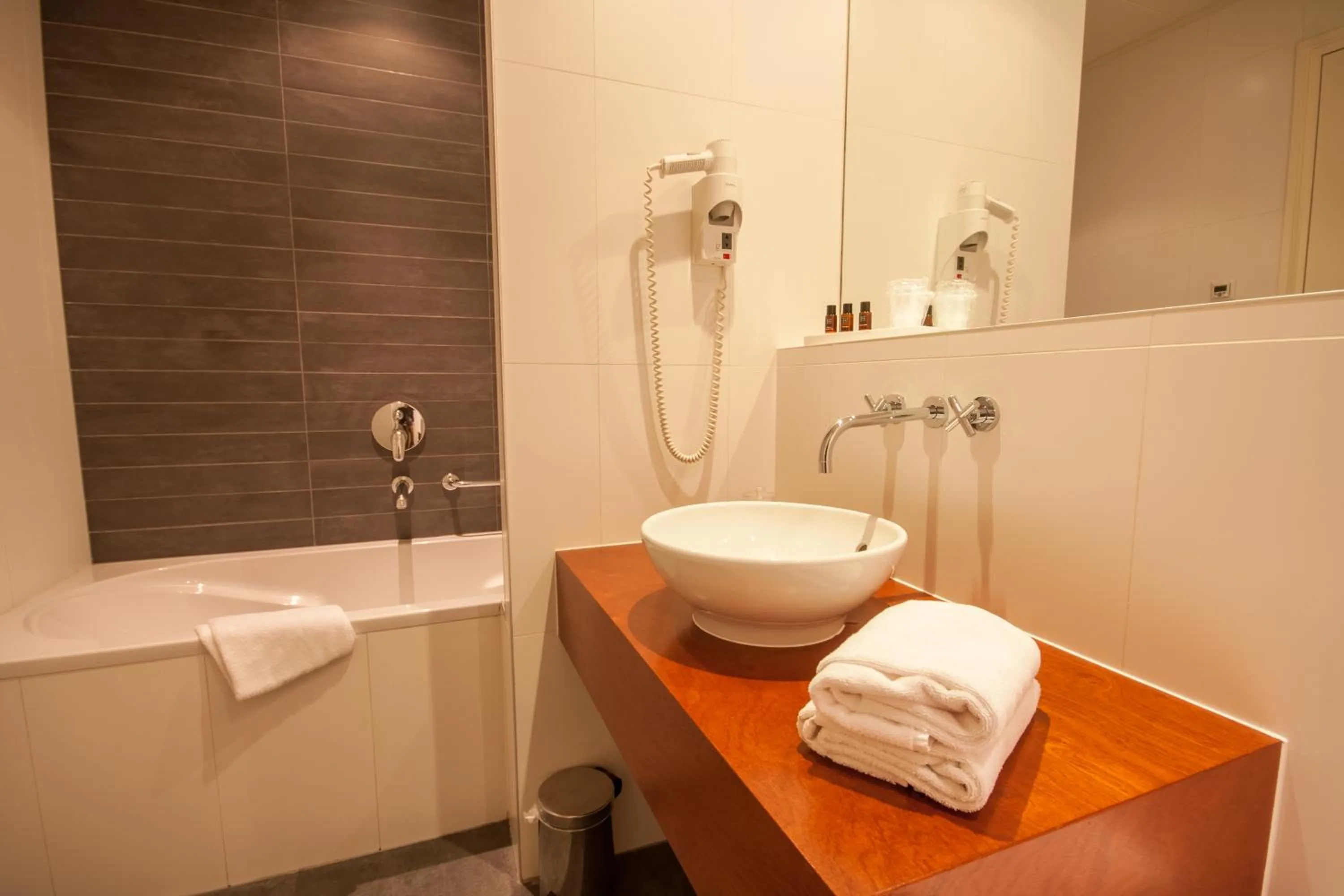 Shower in Auberge de Campveerse Toren