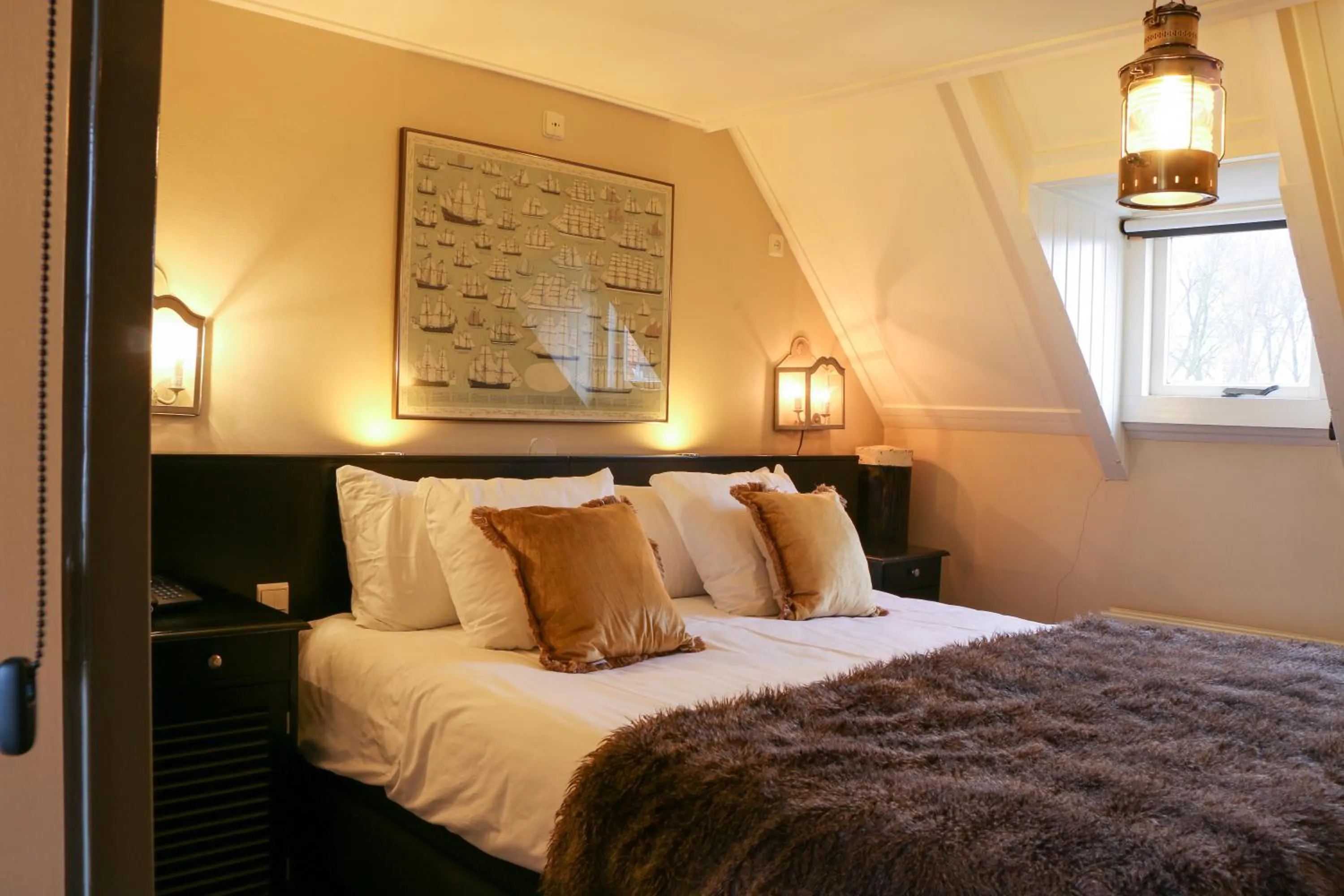 Bedroom, Bed in Auberge de Campveerse Toren