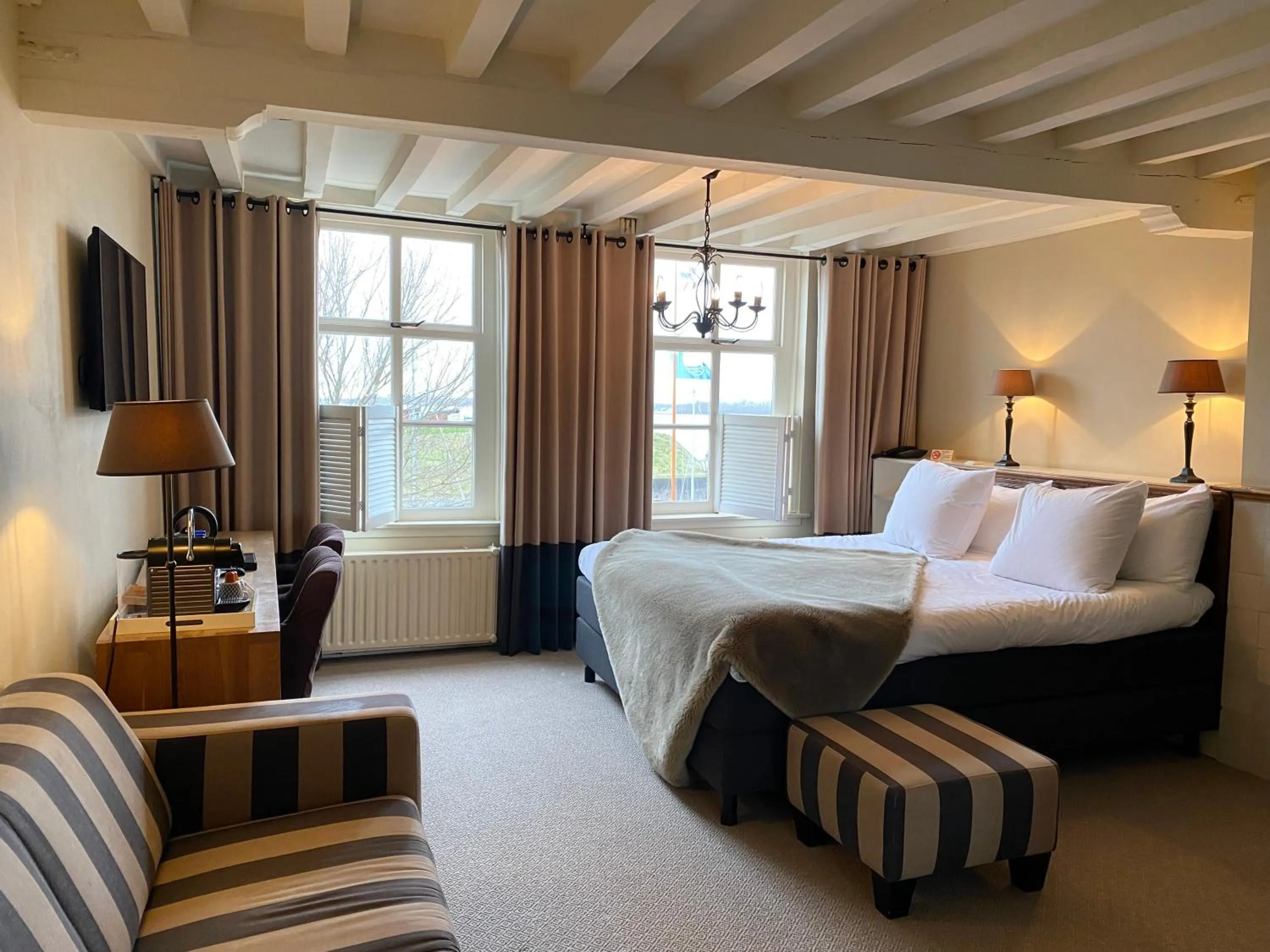 Bed in Auberge de Campveerse Toren