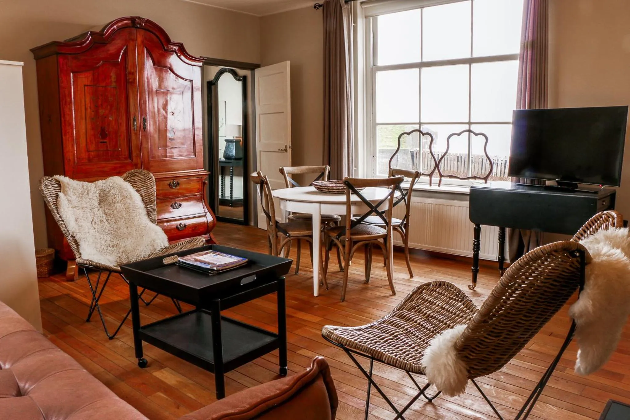 TV and multimedia in Auberge de Campveerse Toren