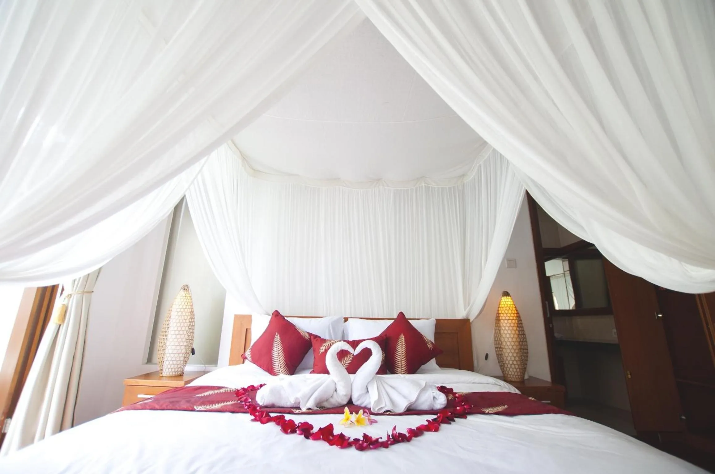 Bedroom, Bed in Villa Bougainville