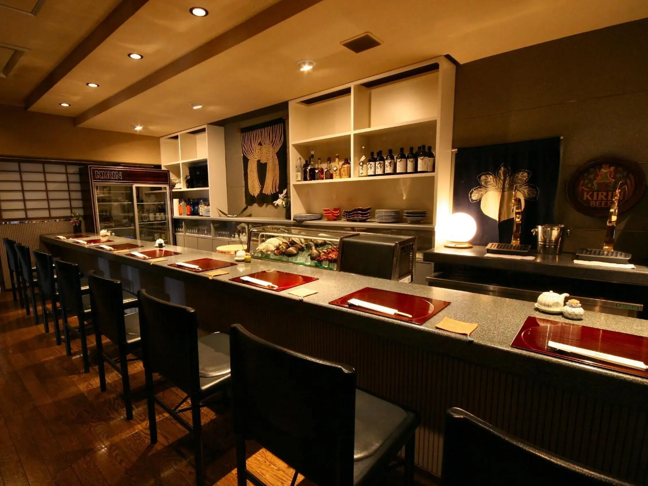 Restaurant/places to eat in Kita Hotel Restaurant/places to eat in Kita Hotel