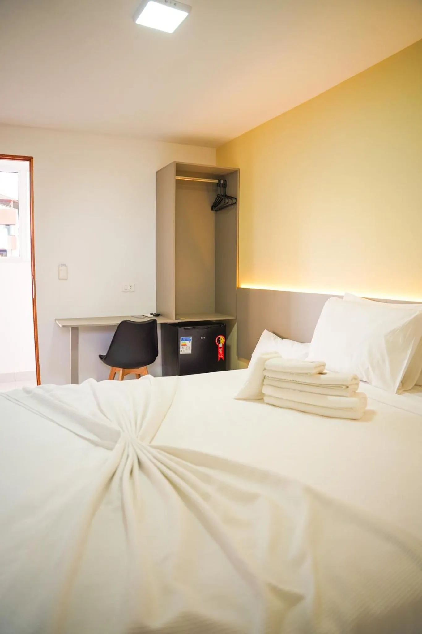 Bed in EL SHADDAI HOTEL