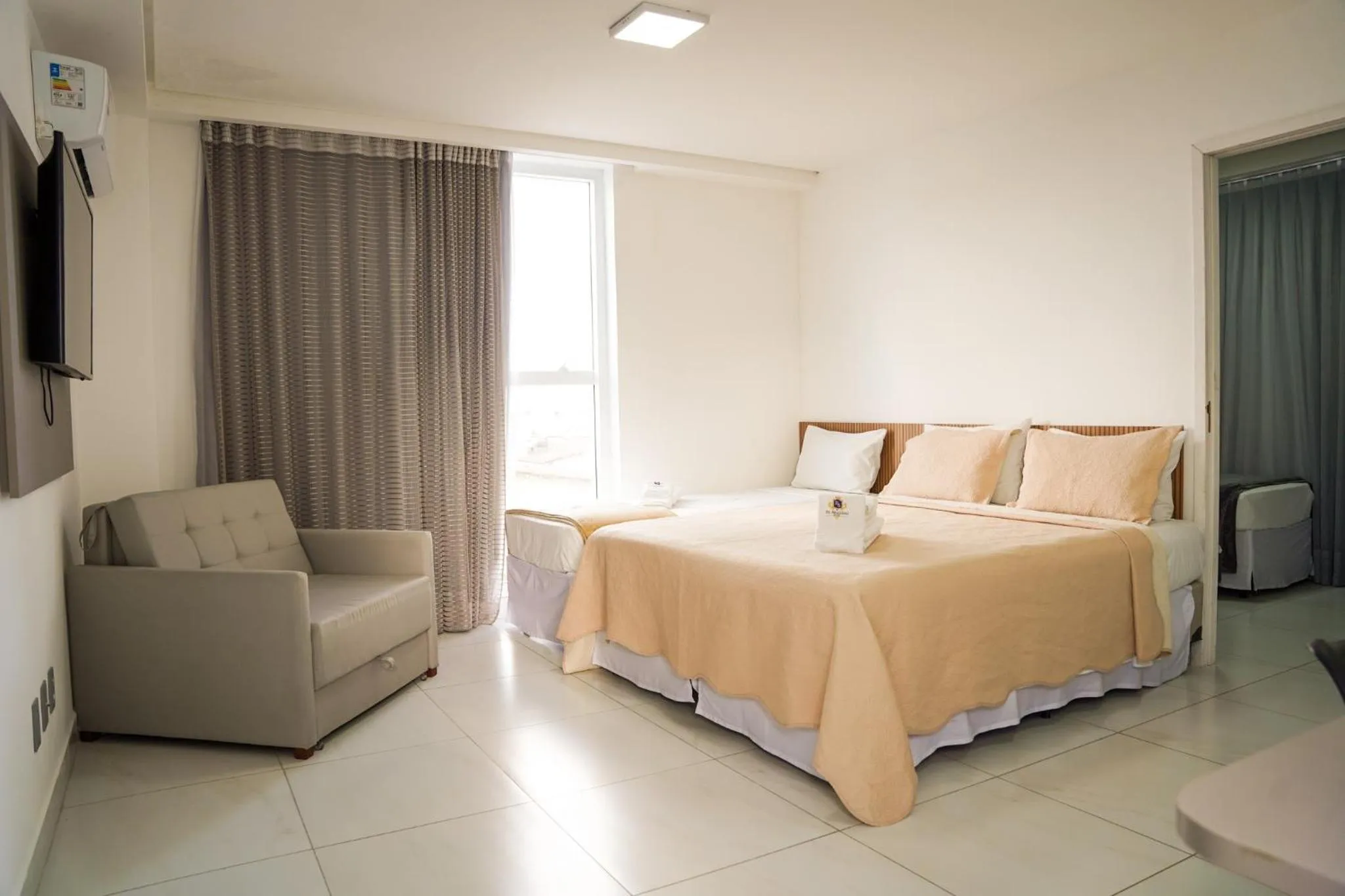 Bed in EL SHADDAI HOTEL