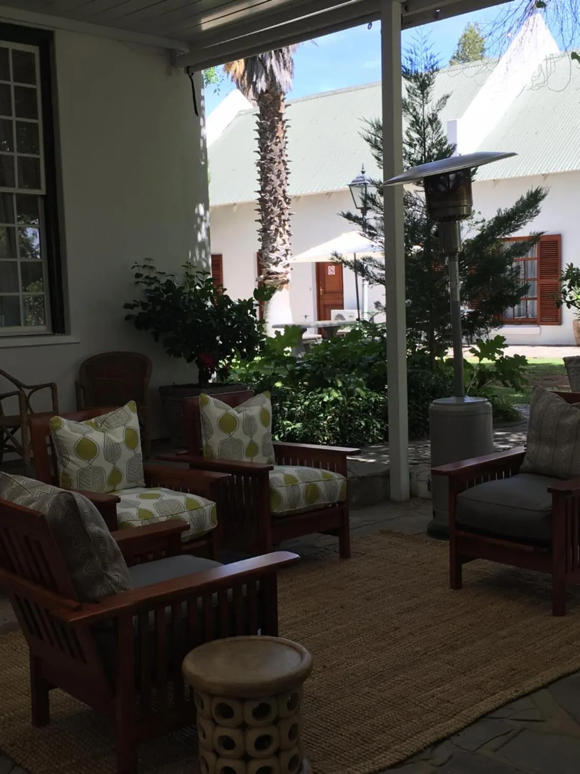 Patio in Matoppo Inn