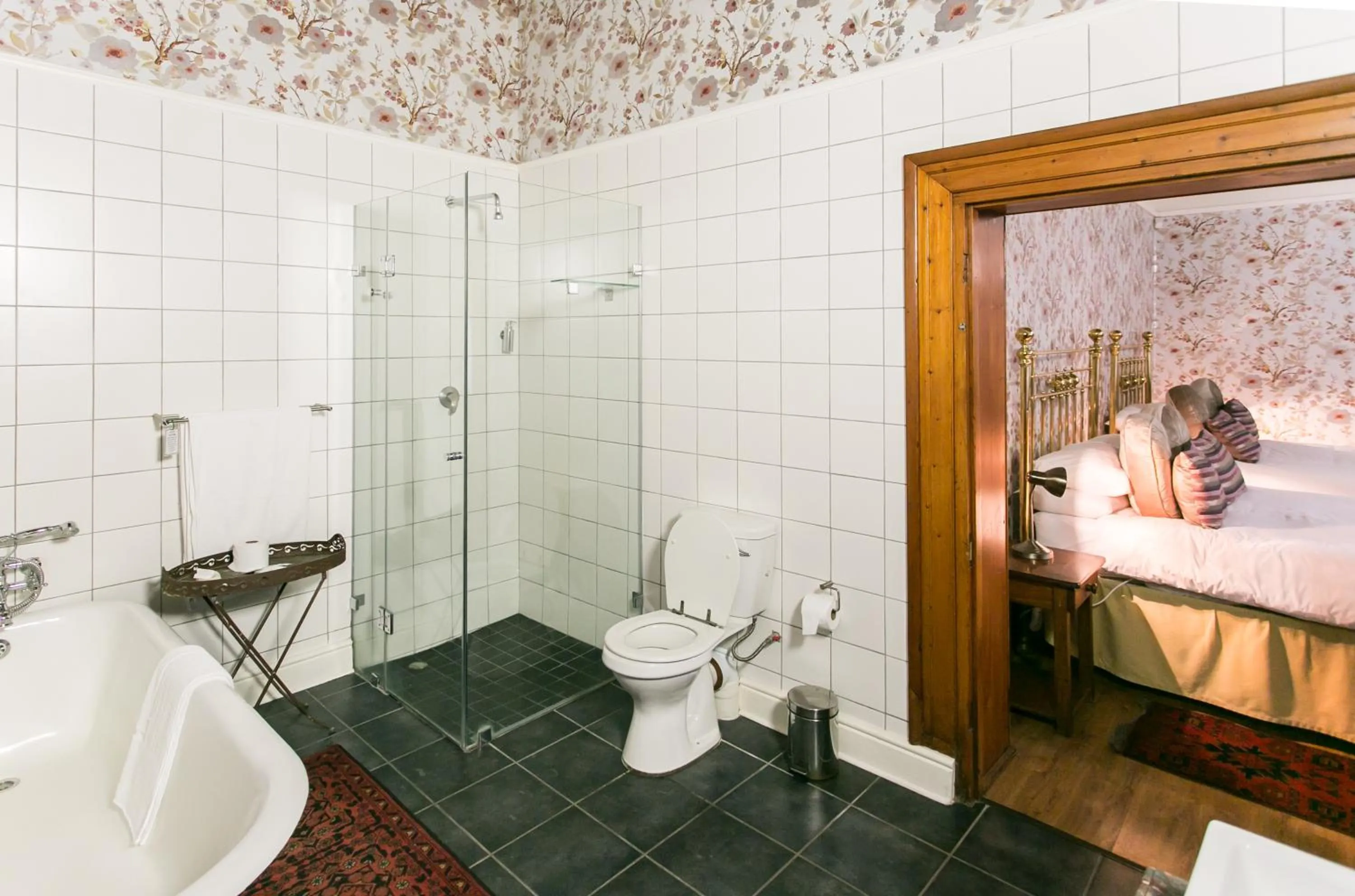 Bathroom in Matoppo Inn